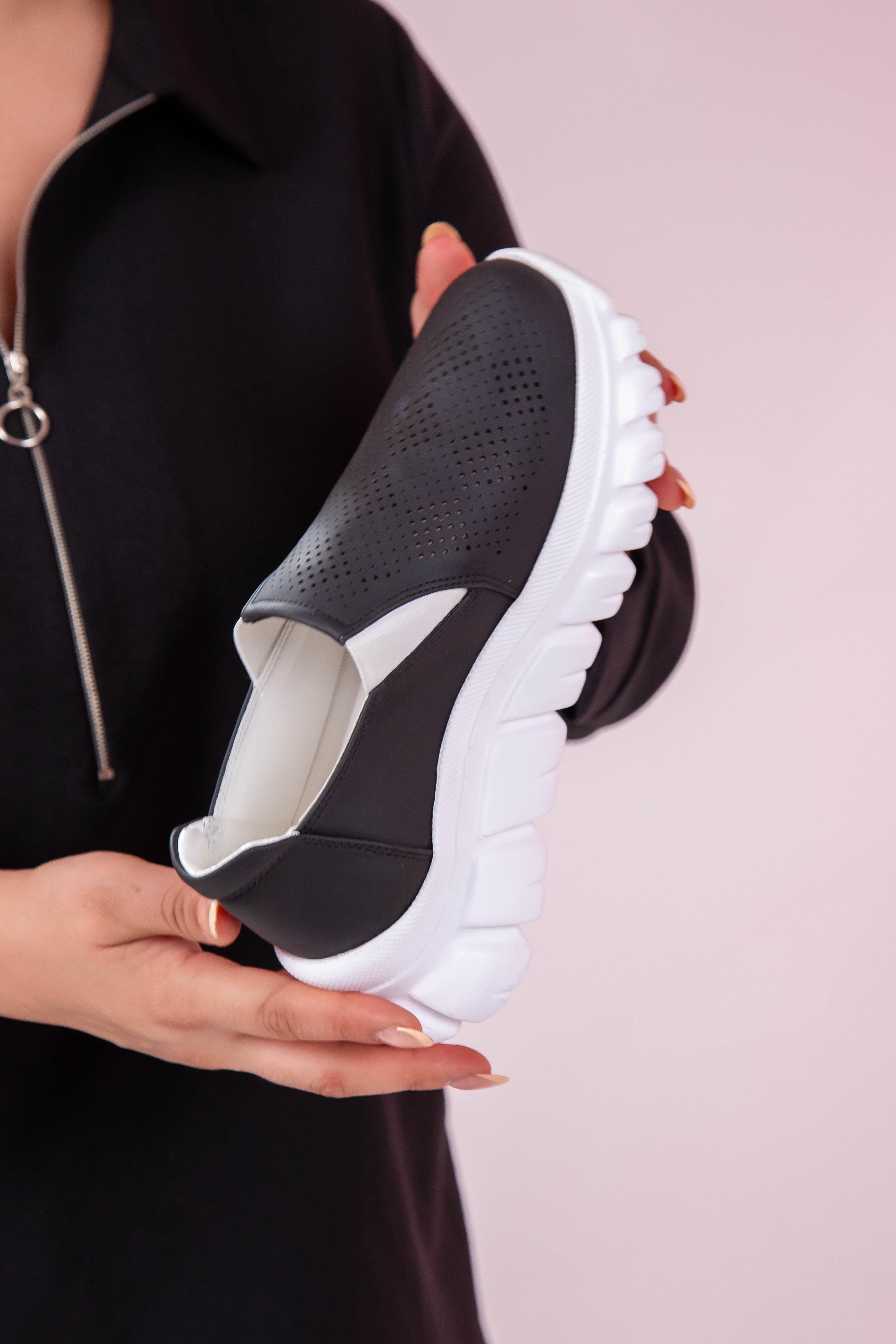 Büyük Beden 24Y-203 Yazlık Ayakkabı  Siyah