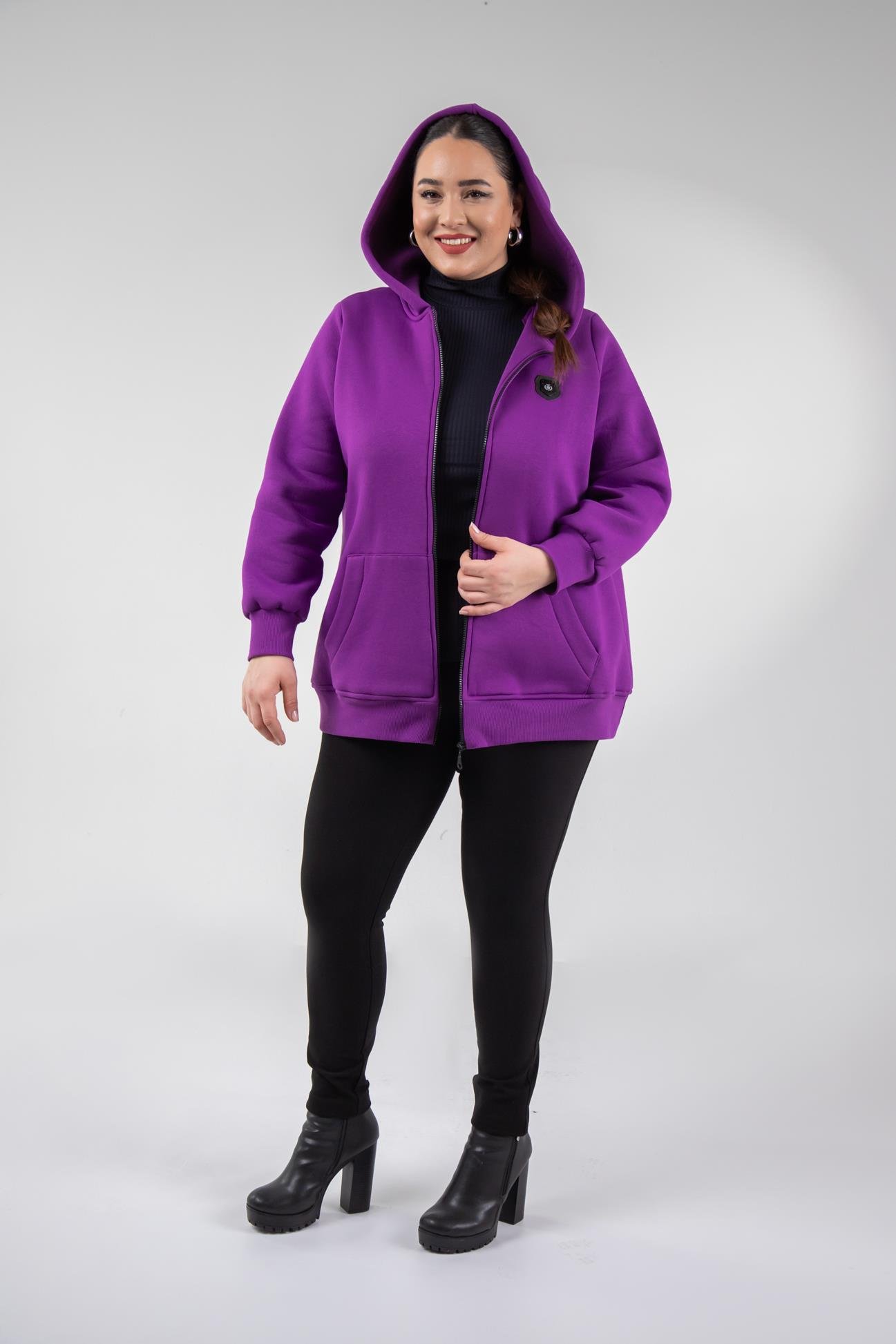 Büyük Beden 3330220 Arma Detaylı Sweat  Lila