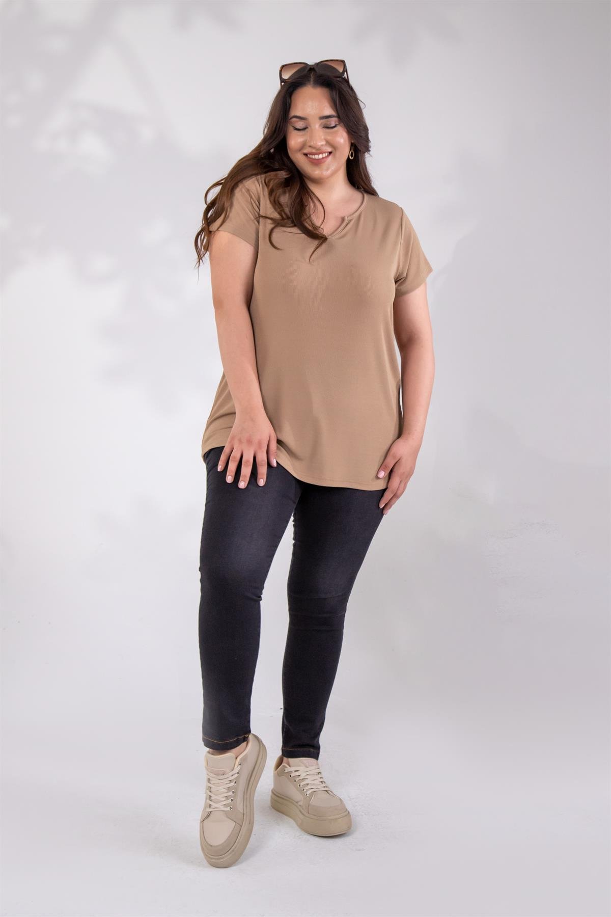 Büyük Beden 333360 İnce Fitilli V Yaka Bluz  Camel
