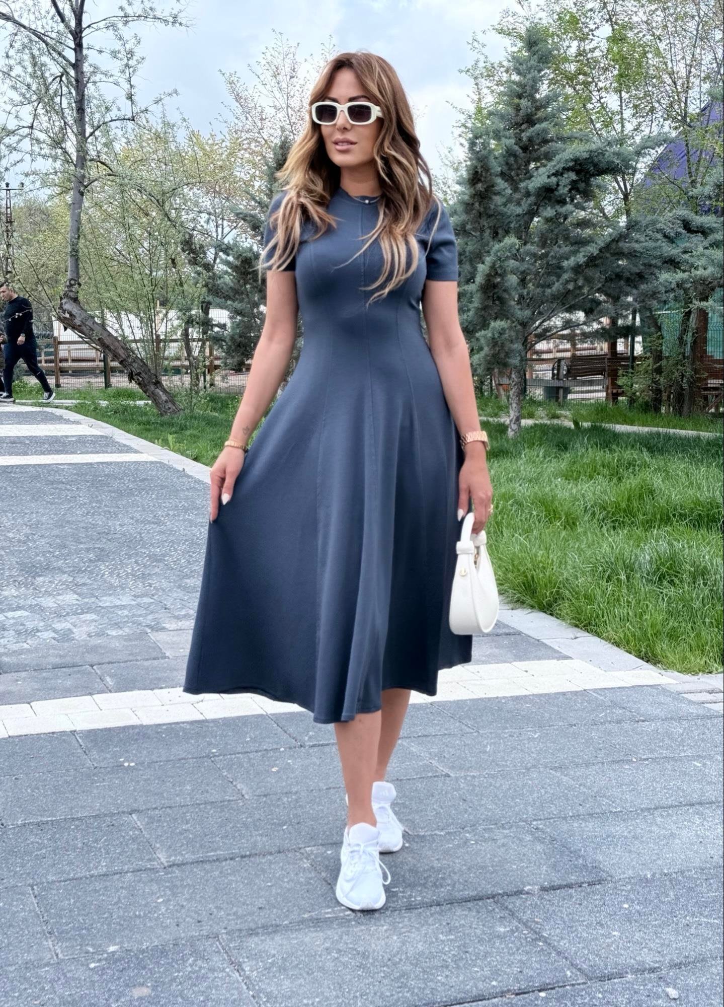 Bisiklet Yaka Midiboy Modal Antrasit ElbiseYeni Gelenler ModayBisiklet Yaka Midiboy Modal Antrasit Elbise