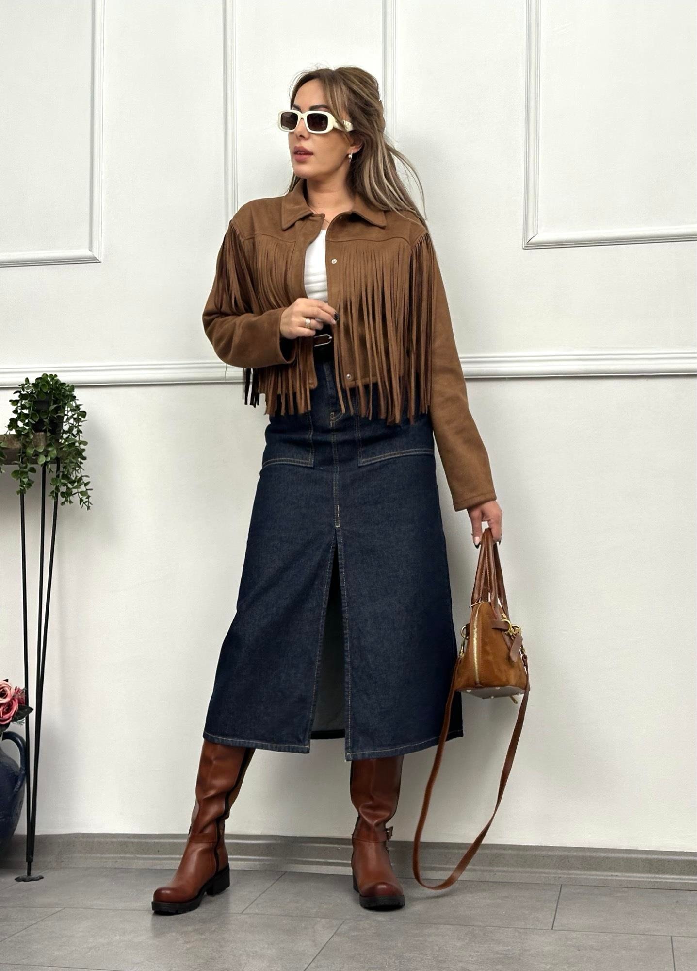 Büyük Cepli Lacivert Denim EtekYeni Gelenler ModayBüyük Cepli Lacivert Denim Etek