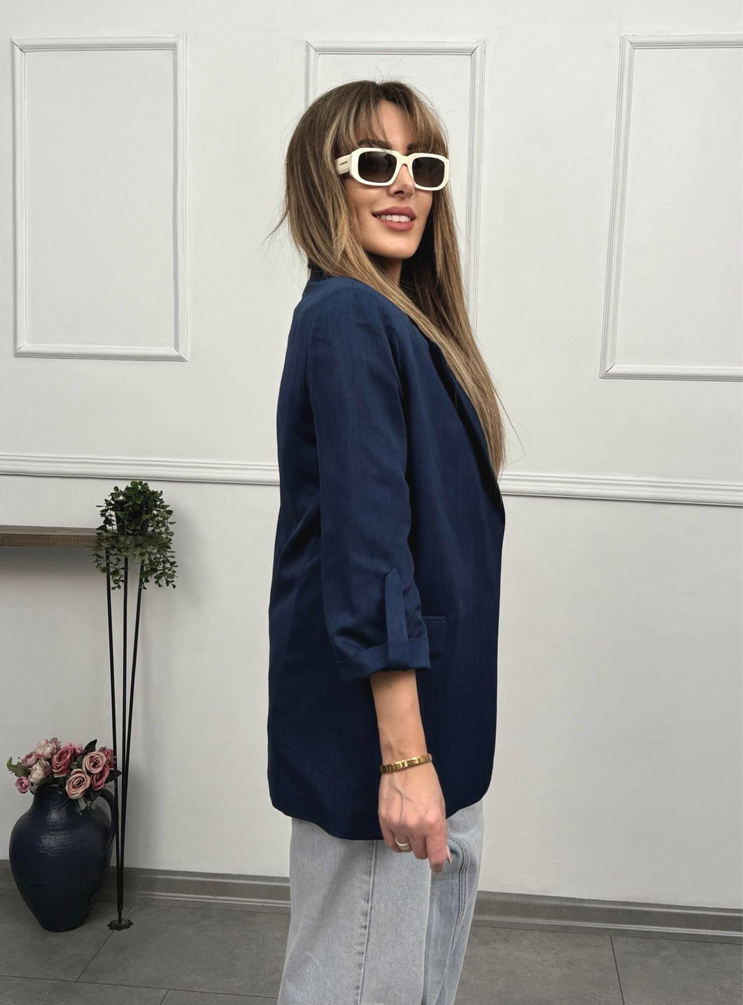 Kol Katlamalı Lacivert Blazer CeketYeni Gelenler ModayKol Katlamalı Lacivert Blazer Ceket