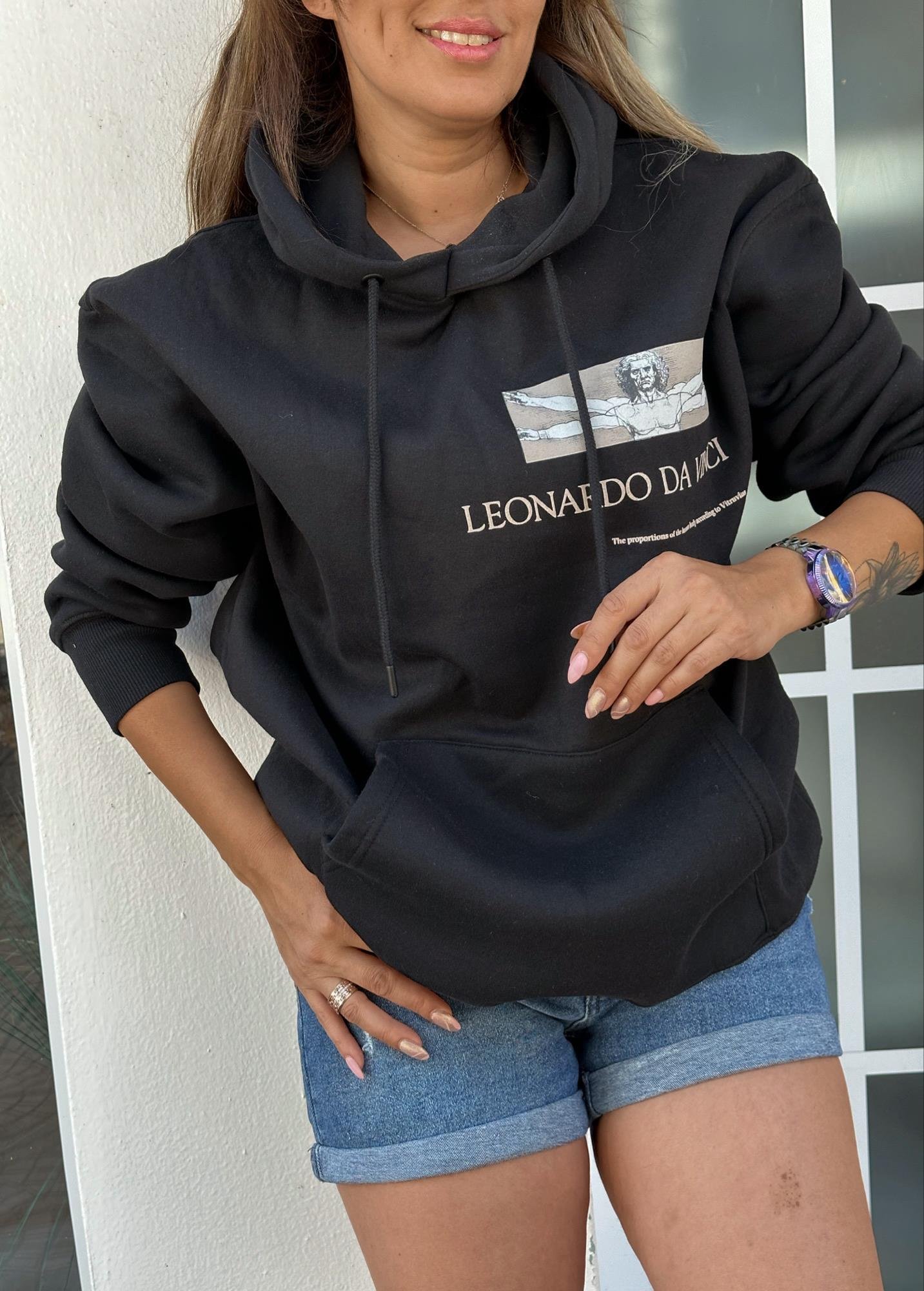 Loe Siyah Kapüşonlu SweatYeni Geleneler ModayLoe Siyah Kapüşonlu Sweat