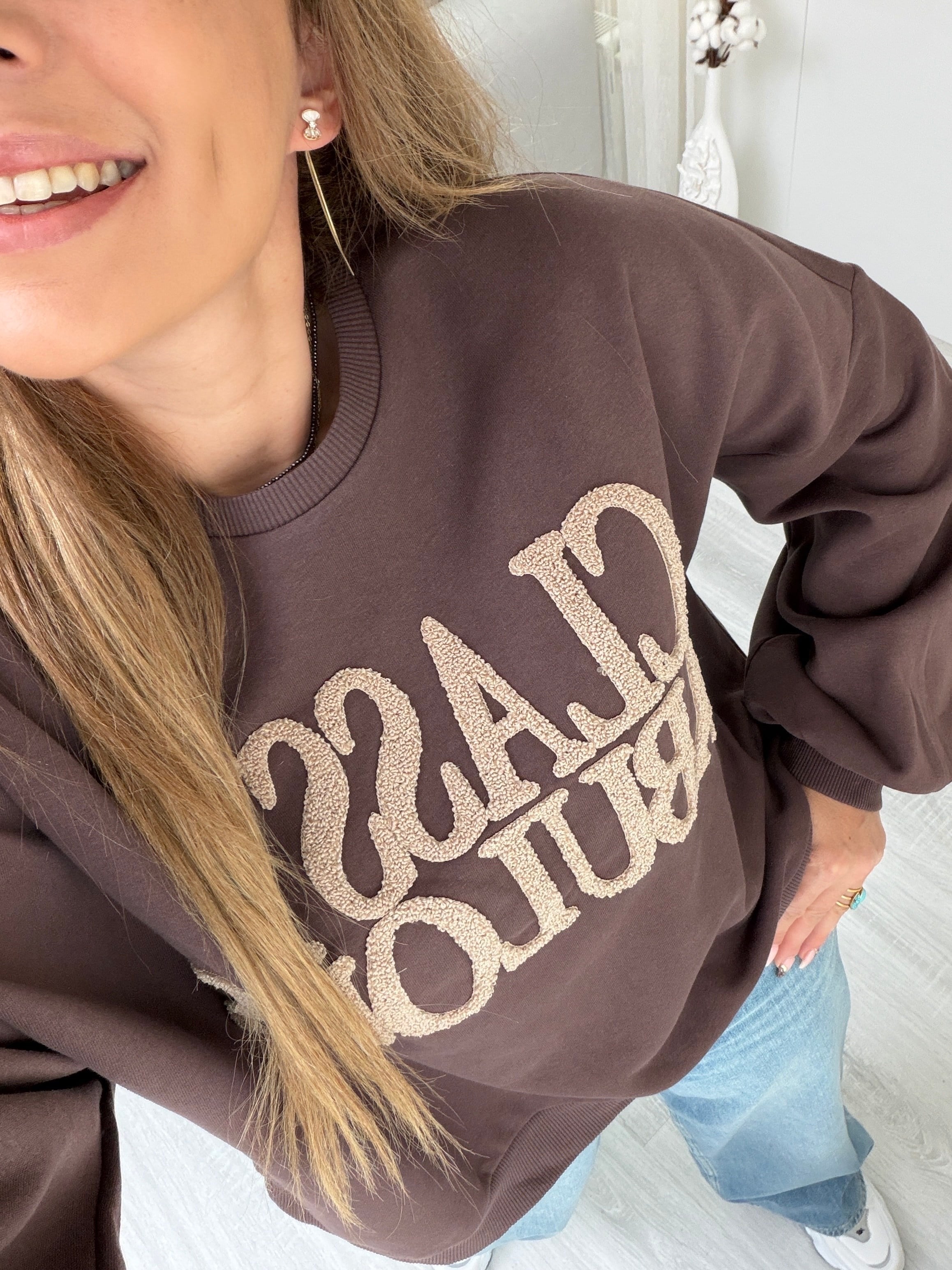 MODAYBUTİKAcı Kahve Classy Fabulous Kabartma Yazılı Oversize Sweat 