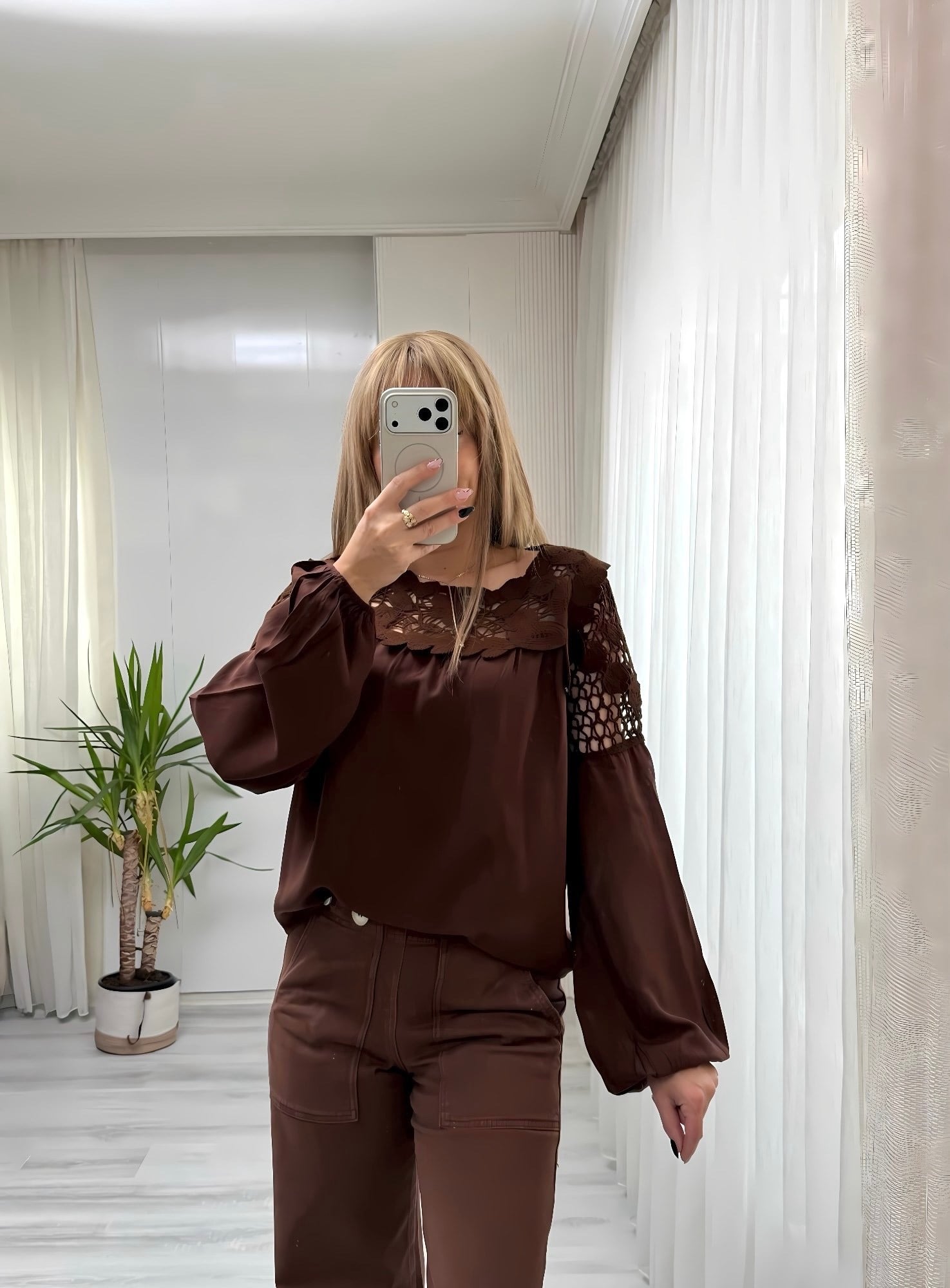 MODAYBUTİKAjurlu Tasarım Kahve Bluz