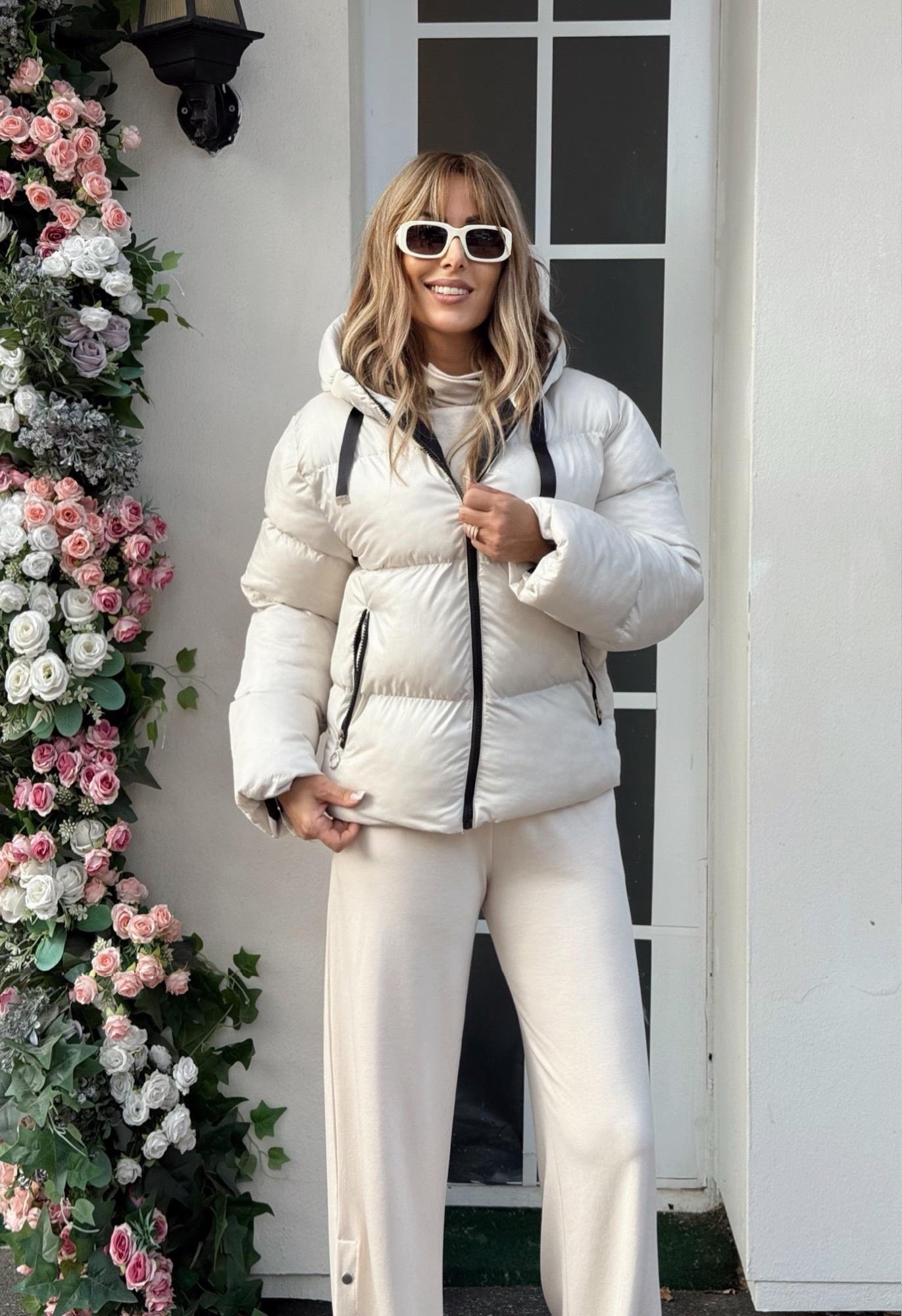 MODAYBUTİKArctic Glow Taş Şişme Mont