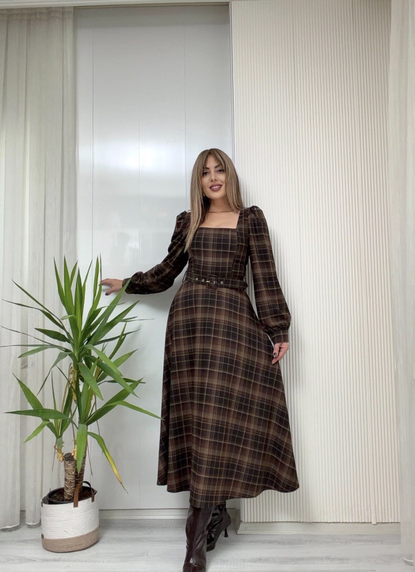 MODAYBUTİKAria Kare Desen Kemerli Midi Elbise