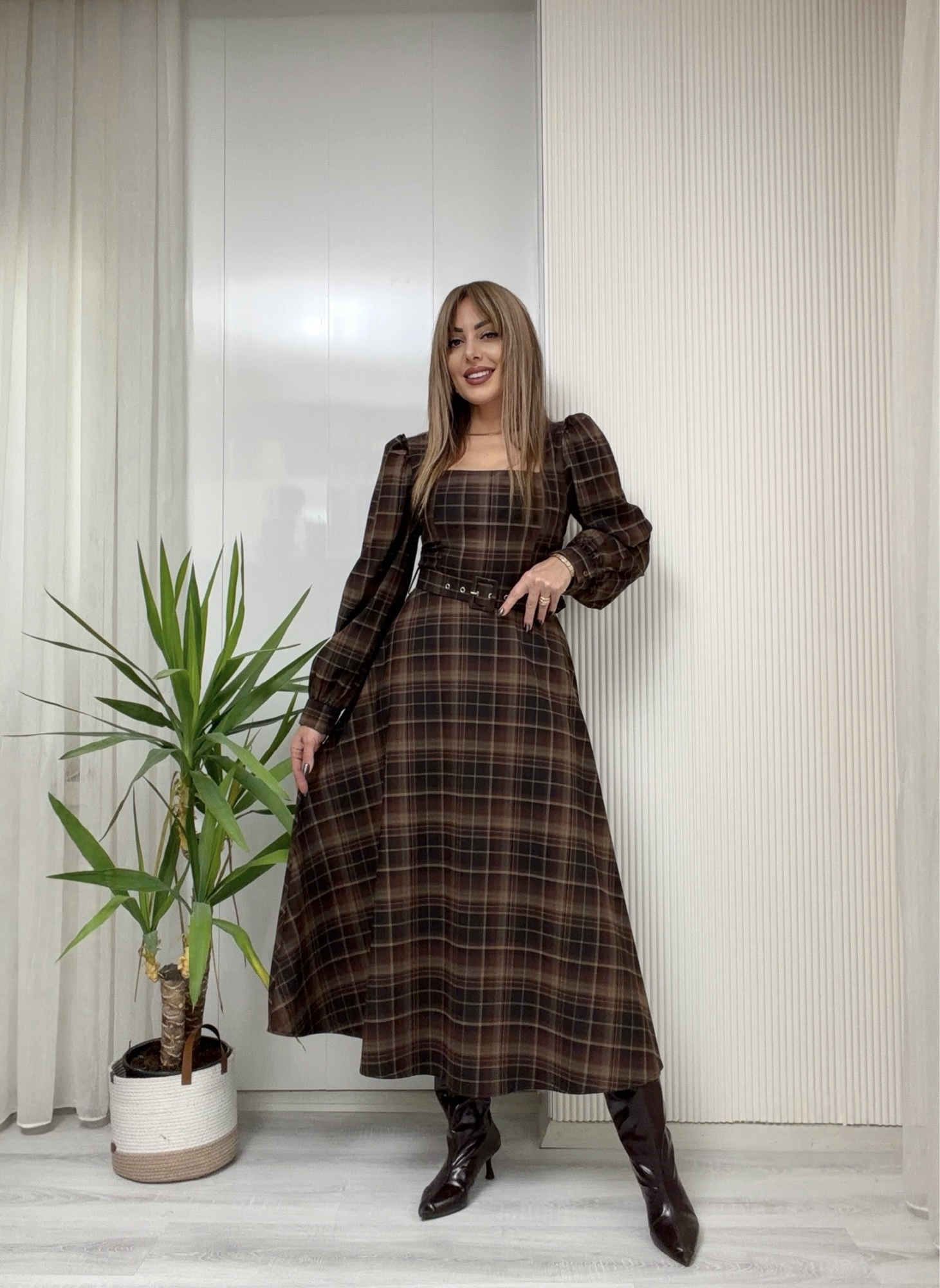 MODAYBUTİKAria Kare Desen Kemerli Midi Elbise