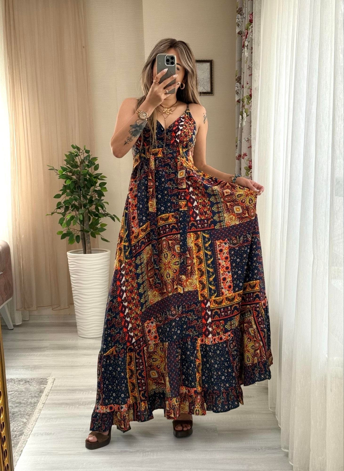 MODAYBUTİKAskı Ayarlanabilir Otantik Laci Desenli Maxi Boy Elbise