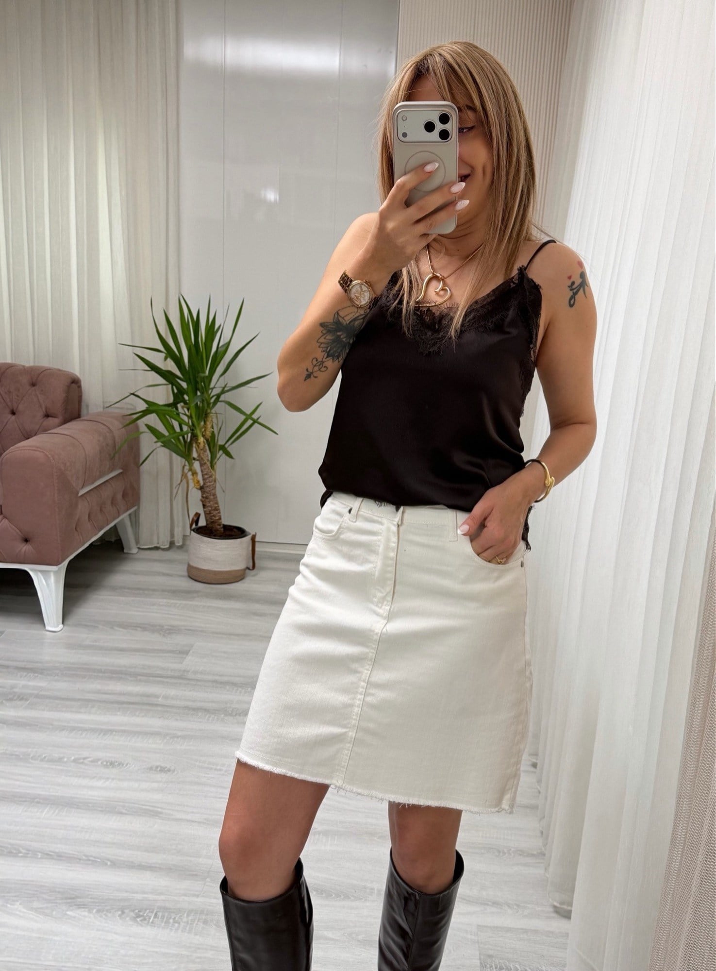 MODAYBUTİKBeyaz Denim Likralı Kalem Etek 