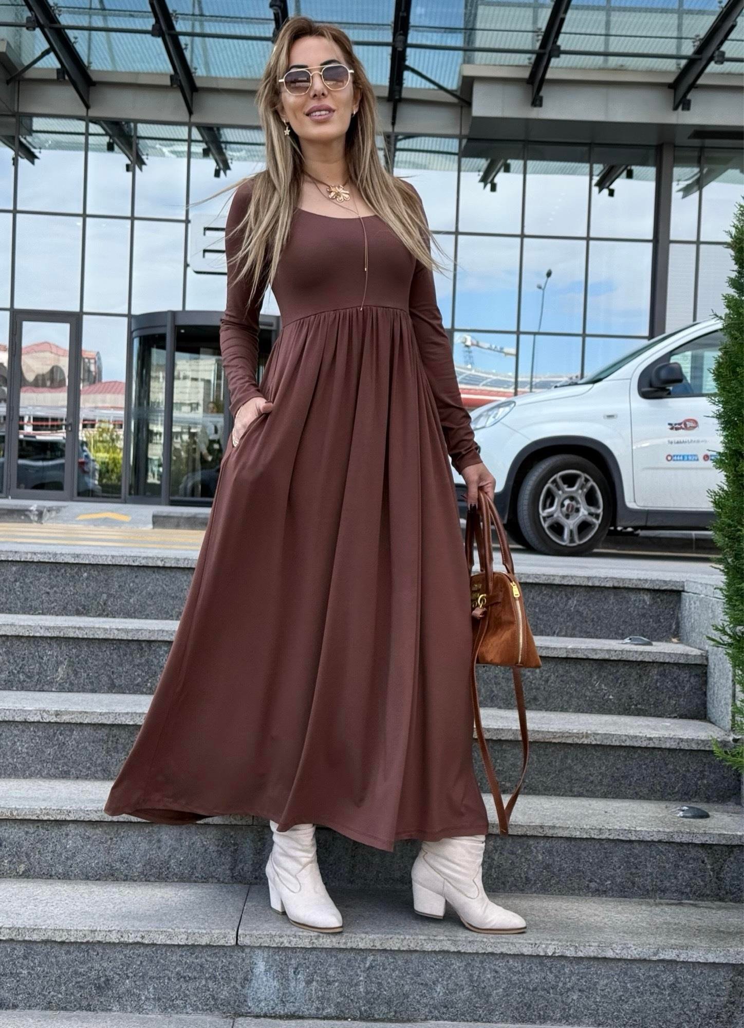 MODAYBUTİKBrown Aura Yırtmaçlı Maxi Elbise 