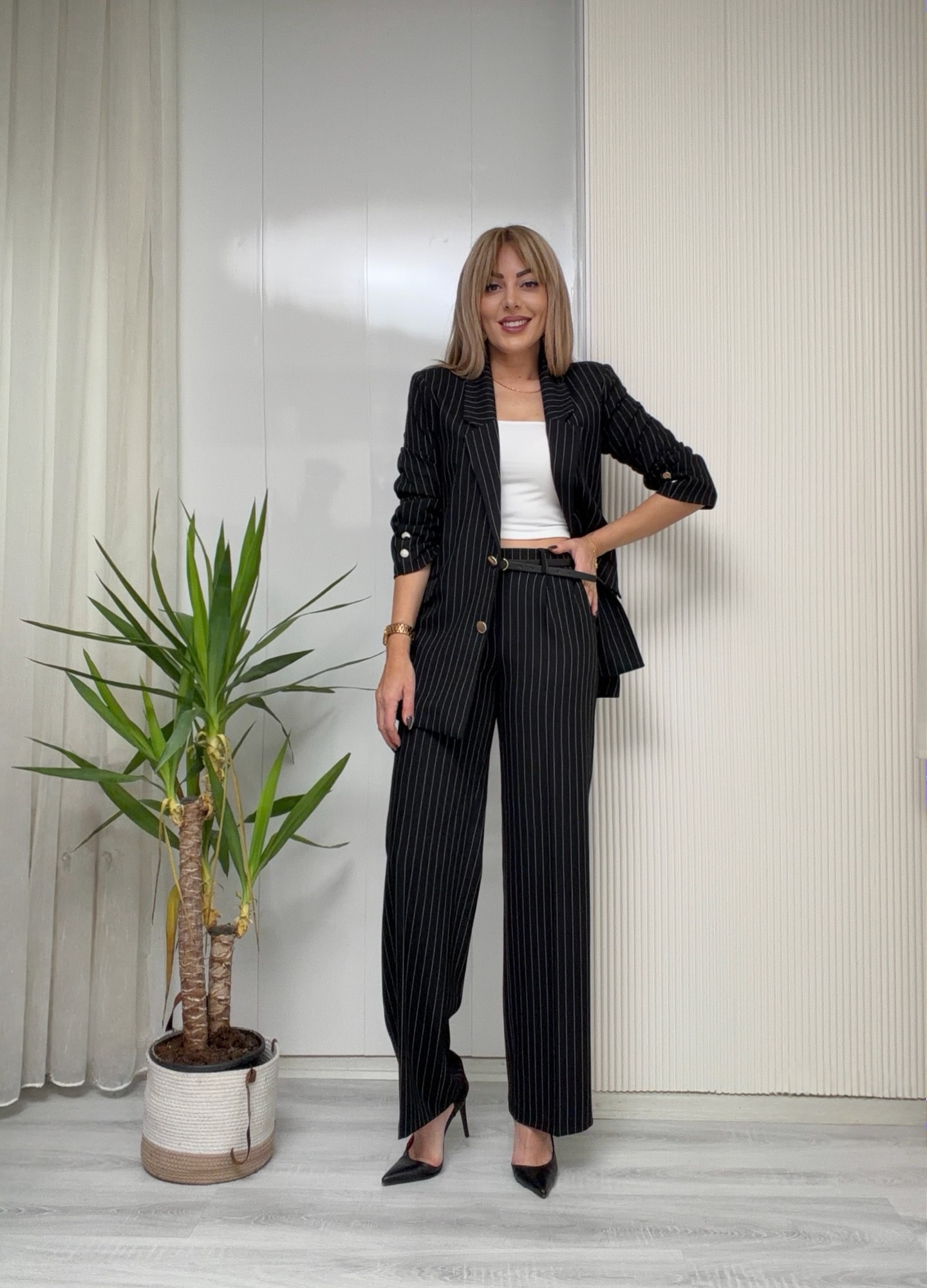 MODAYBUTİKCity Queen Çizgili Siyah Takım