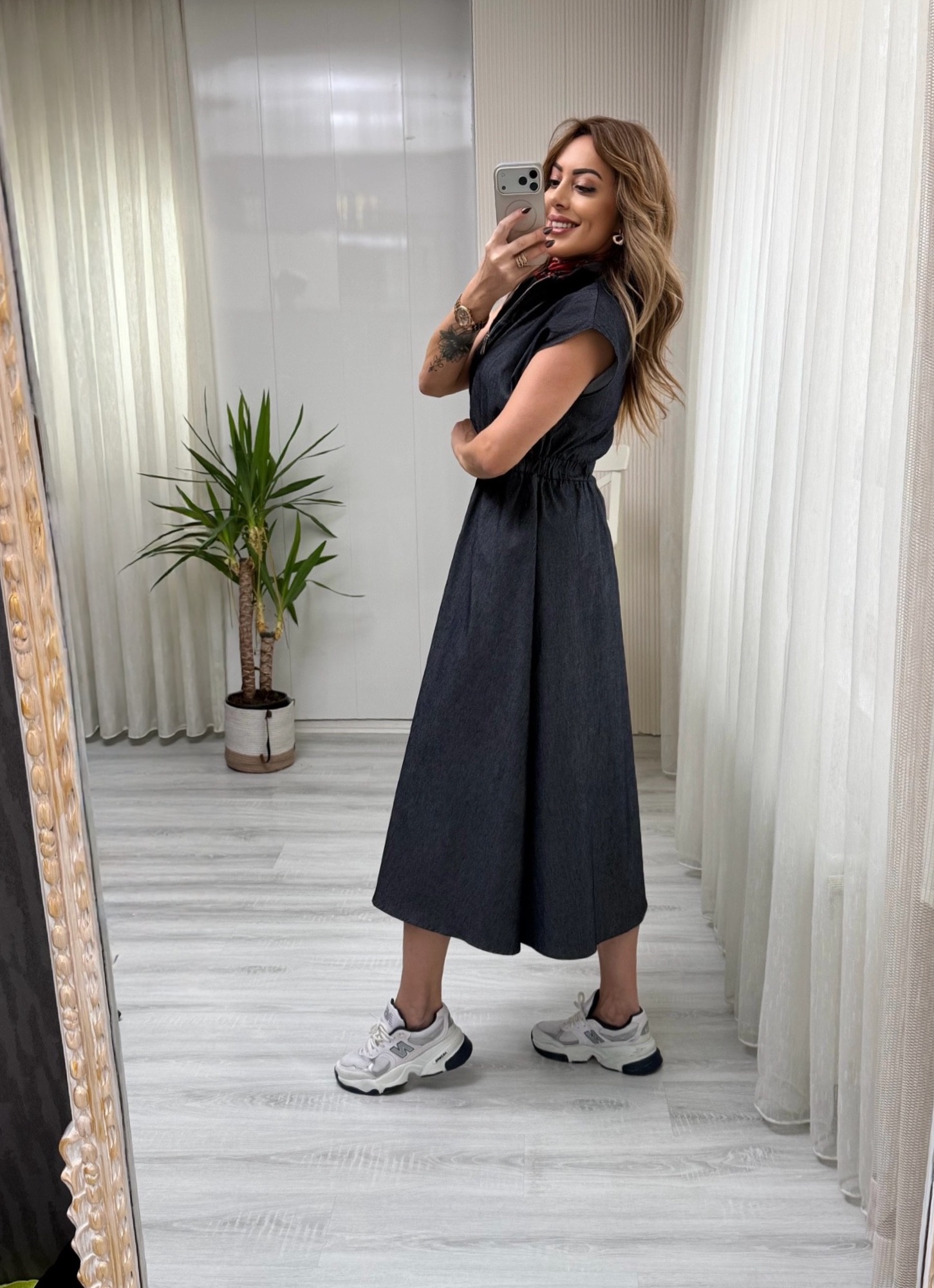 MODAYBUTİKFermuar Detaylı Modern Kesim Laci Denim Elbise