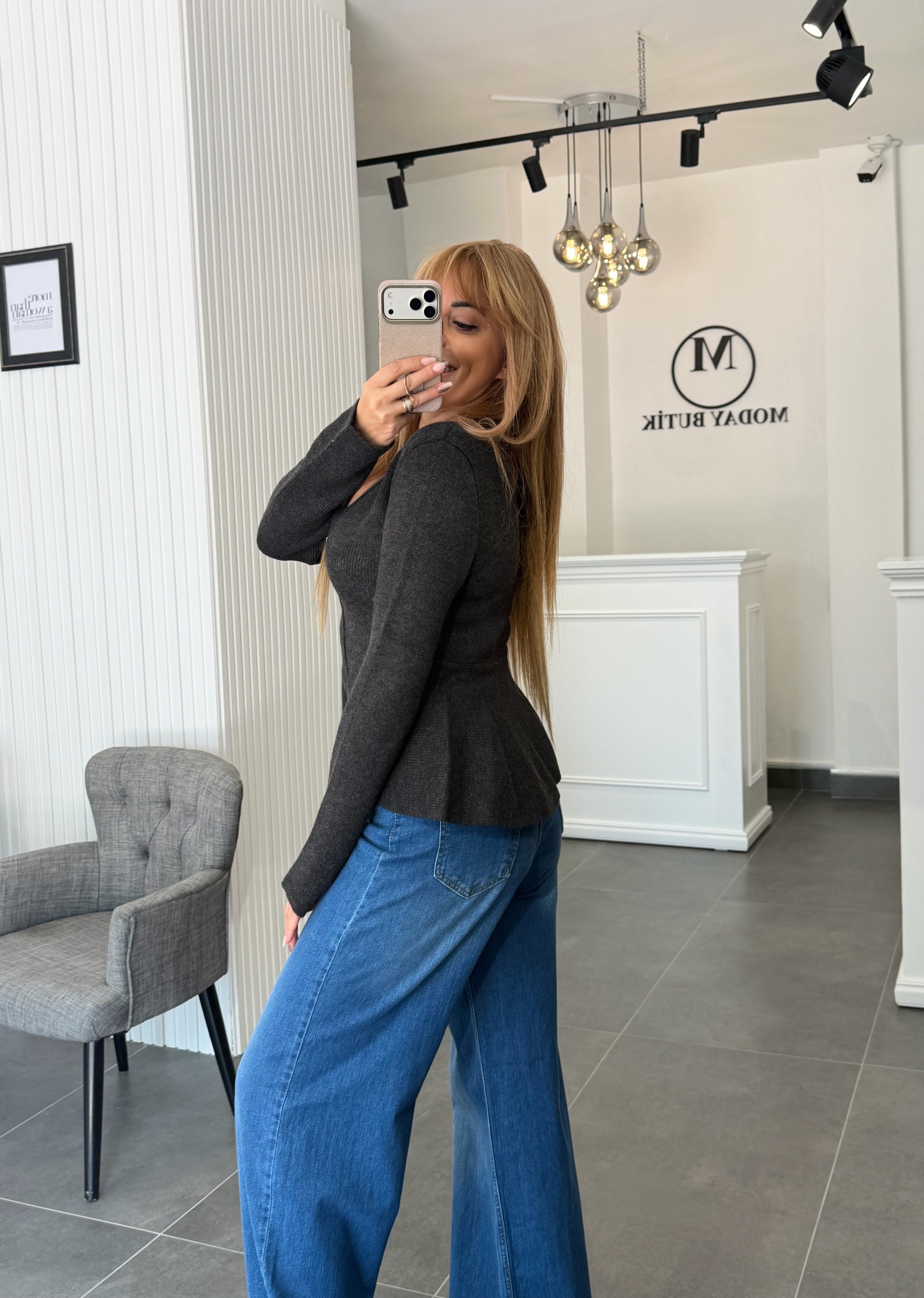 MODAYBUTİKFüme Önden Fermuarlı Peplum Yün Hırka