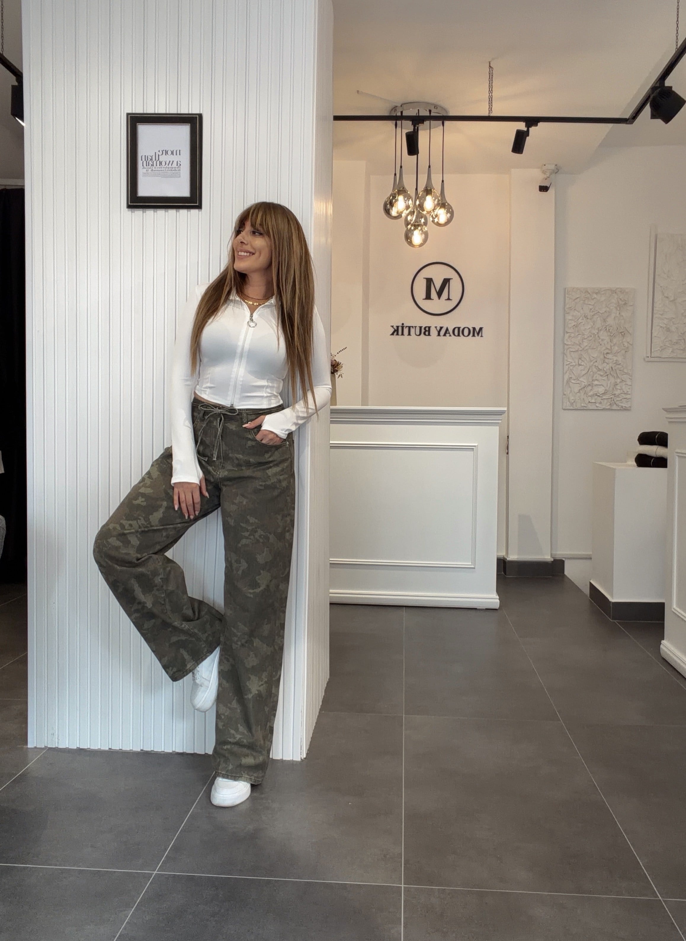 MODAYBUTİKKamuflaj Denim Bağcıklı Pantolon