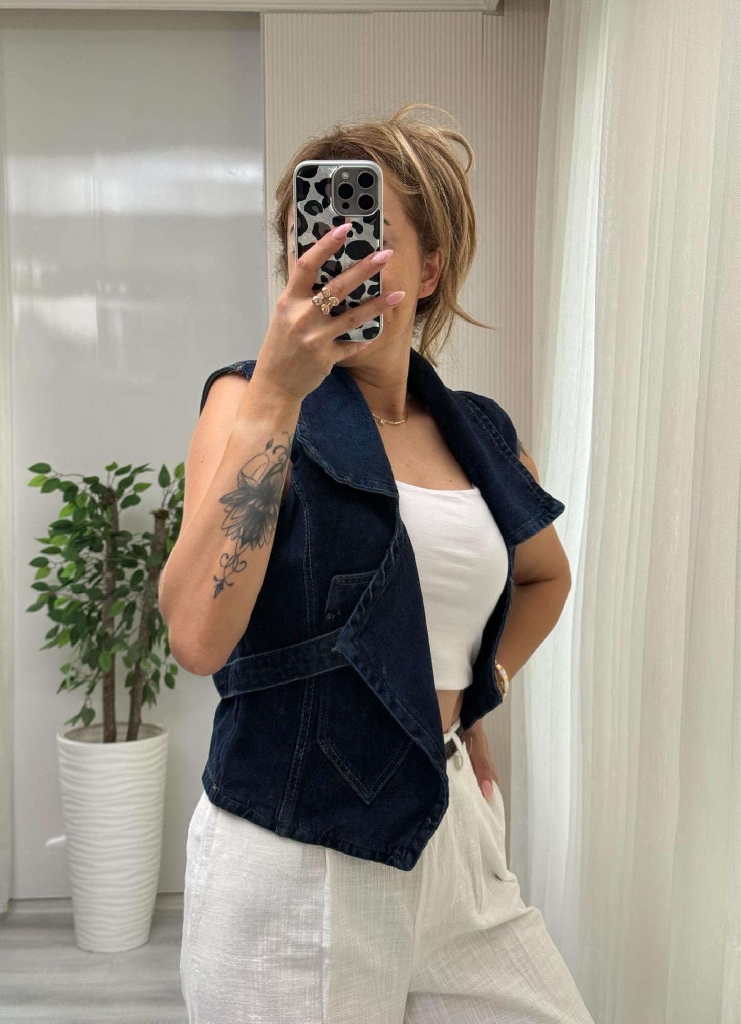 MODAYBUTİKKuşak Detaylı Laci Denim Yelek