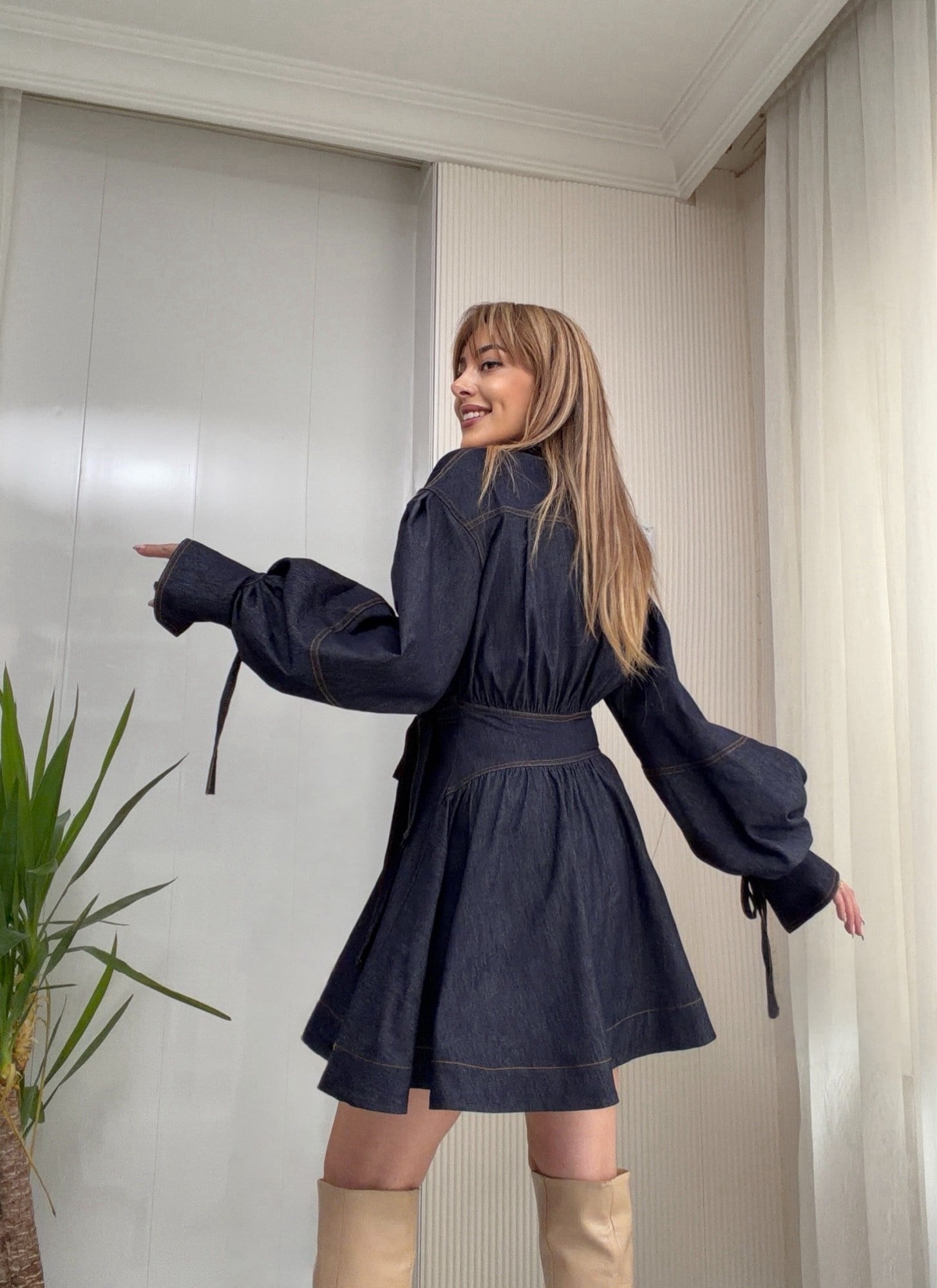 MODAYBUTİKLivia Modern Kesim Balon Kol Denim Elbise