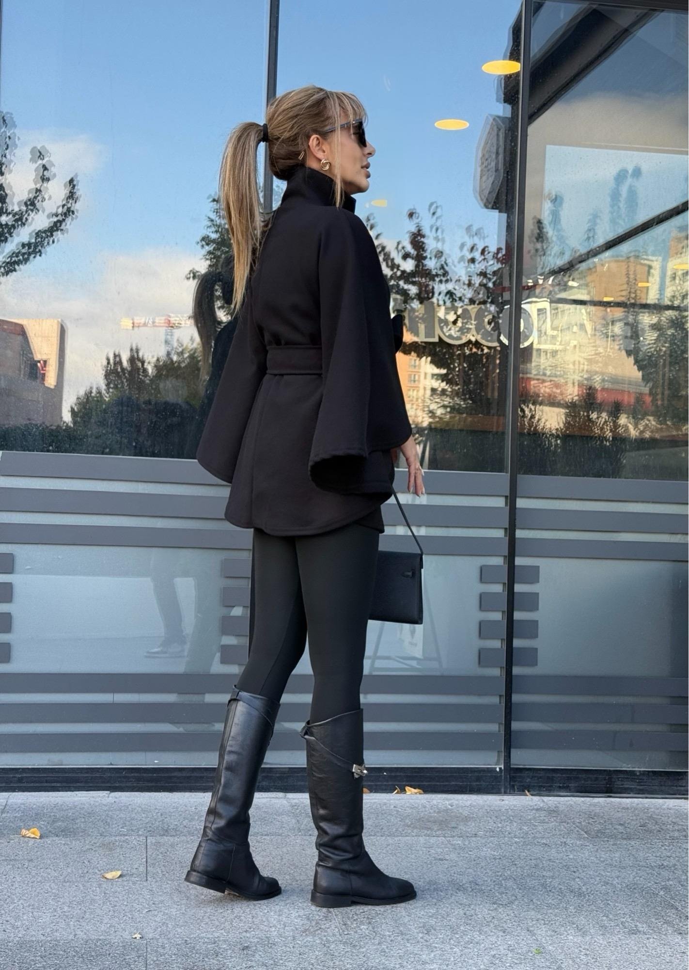 MODAYBUTİKNoble Style Siyah Kuşaklı Panço 