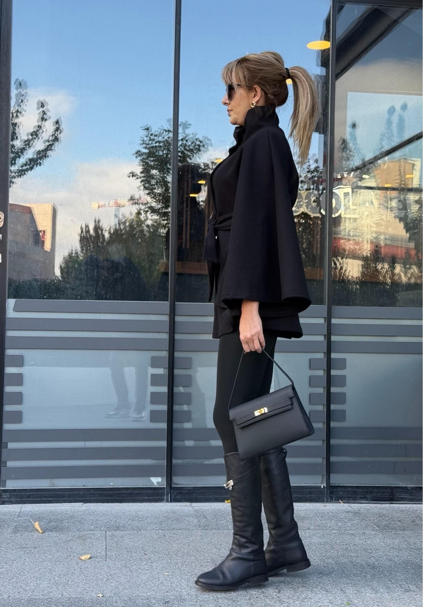 MODAYBUTİKNoble Style Siyah Kuşaklı Panço 