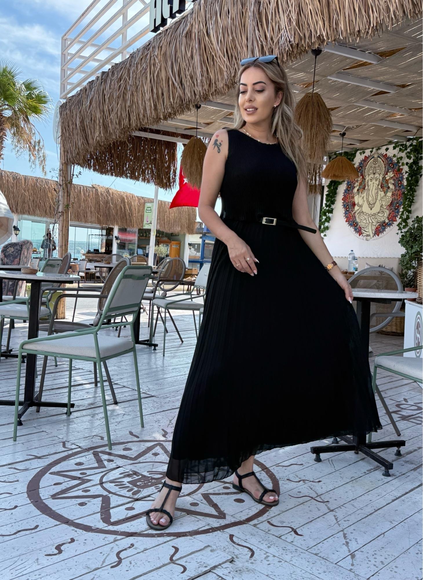MODAYBUTİKPliseli Premium Siyah Şifon Elbise