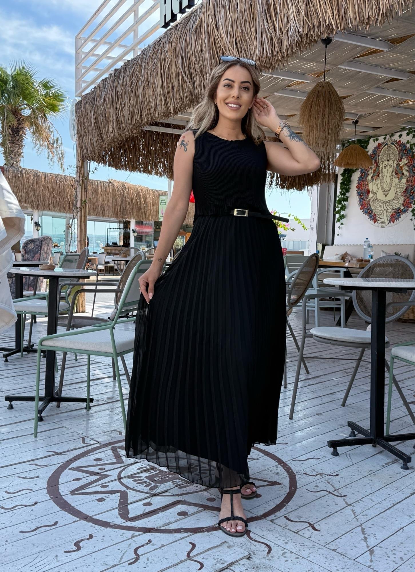 MODAYBUTİKPliseli Premium Siyah Şifon Elbise