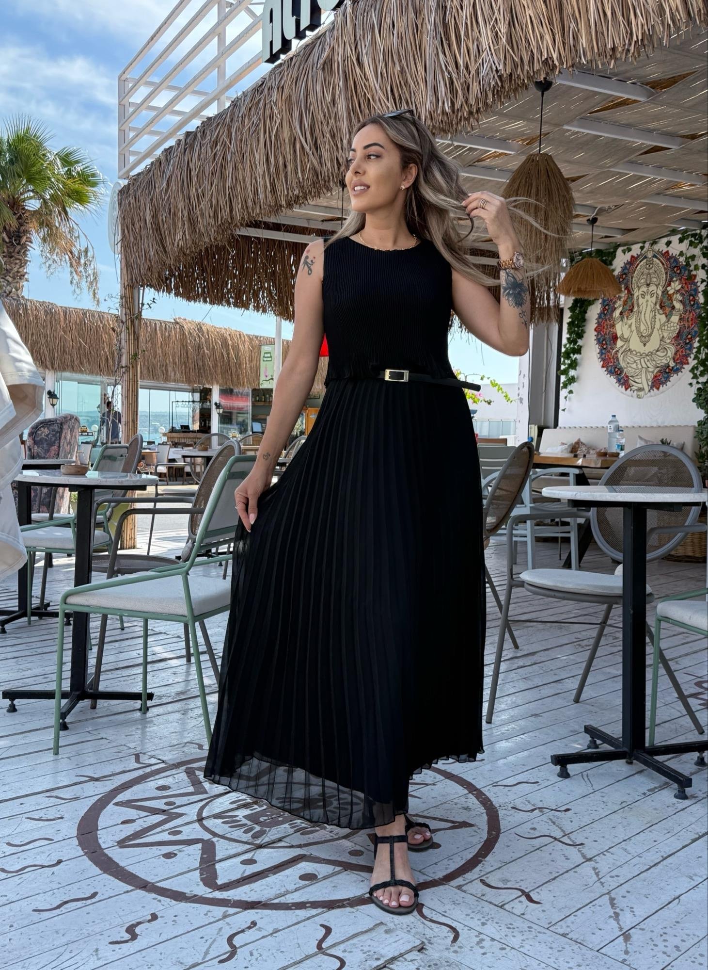 MODAYBUTİKPliseli Premium Siyah Şifon Elbise
