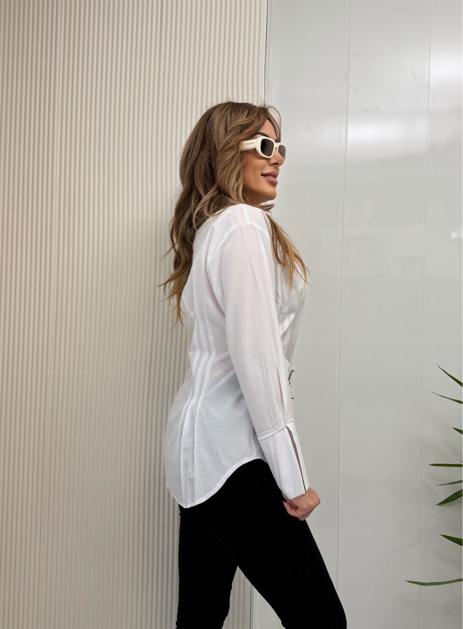 MODAYBUTİKPremium Beyaz Kemer Detaylı Poplin Gömlek