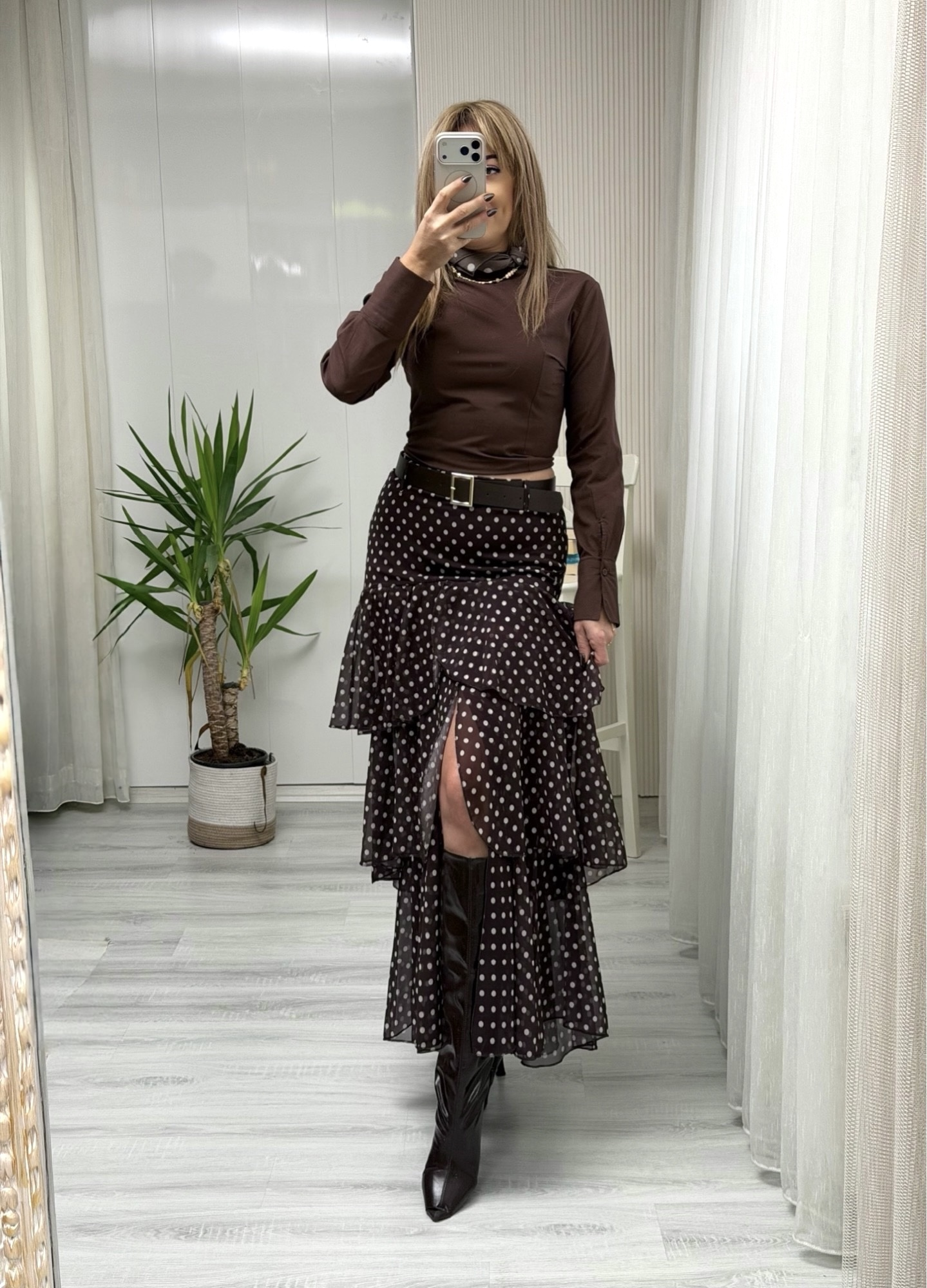 MODAYBUTİKRomance Flow Katlı Kemer Detaylı Puantiye Etek