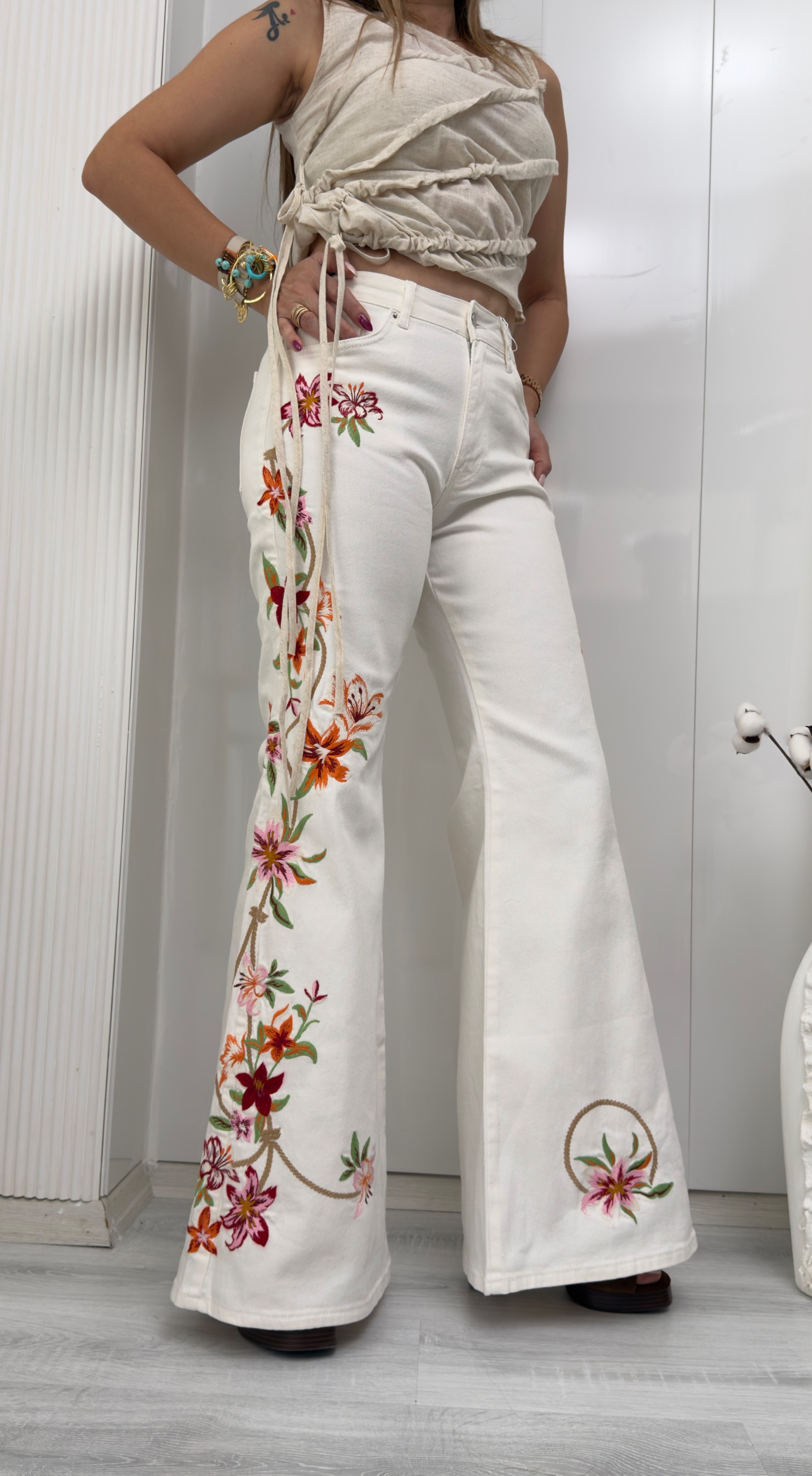 MODAYBUTİKRosella Nakışlı Wide Leg Beyaz Denim Jean