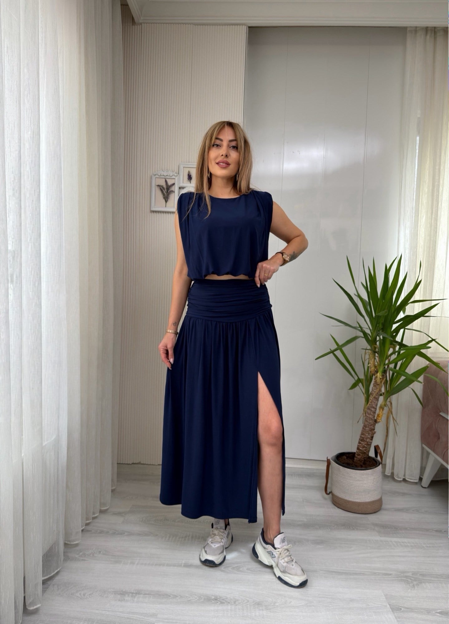 MODAYBUTİKScarlet Yırtmaç Detaylı Laci İkili Takım 