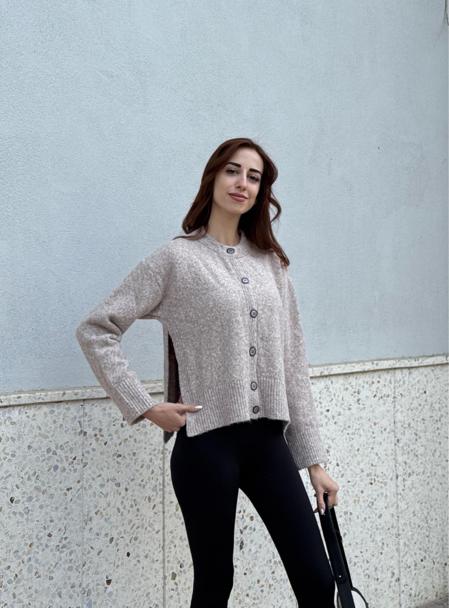 MODAYBUTİKYan Yırtmaçlı Yumuşak Dokulu Vizon Triko Hırka
