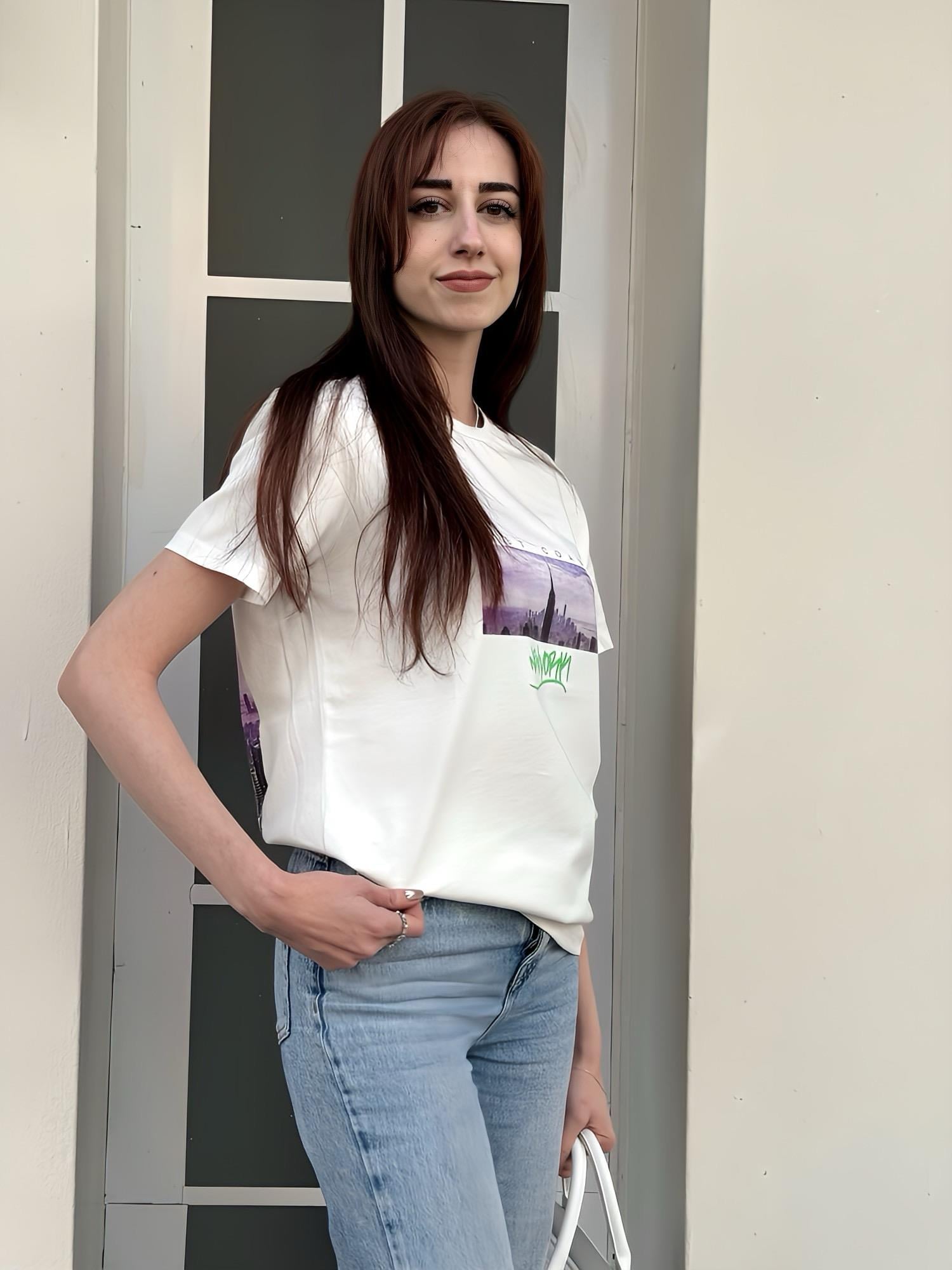 Nwyork Baskılı Basic TişörtMODAYBUTİKNwyork Baskılı Basic Tişört