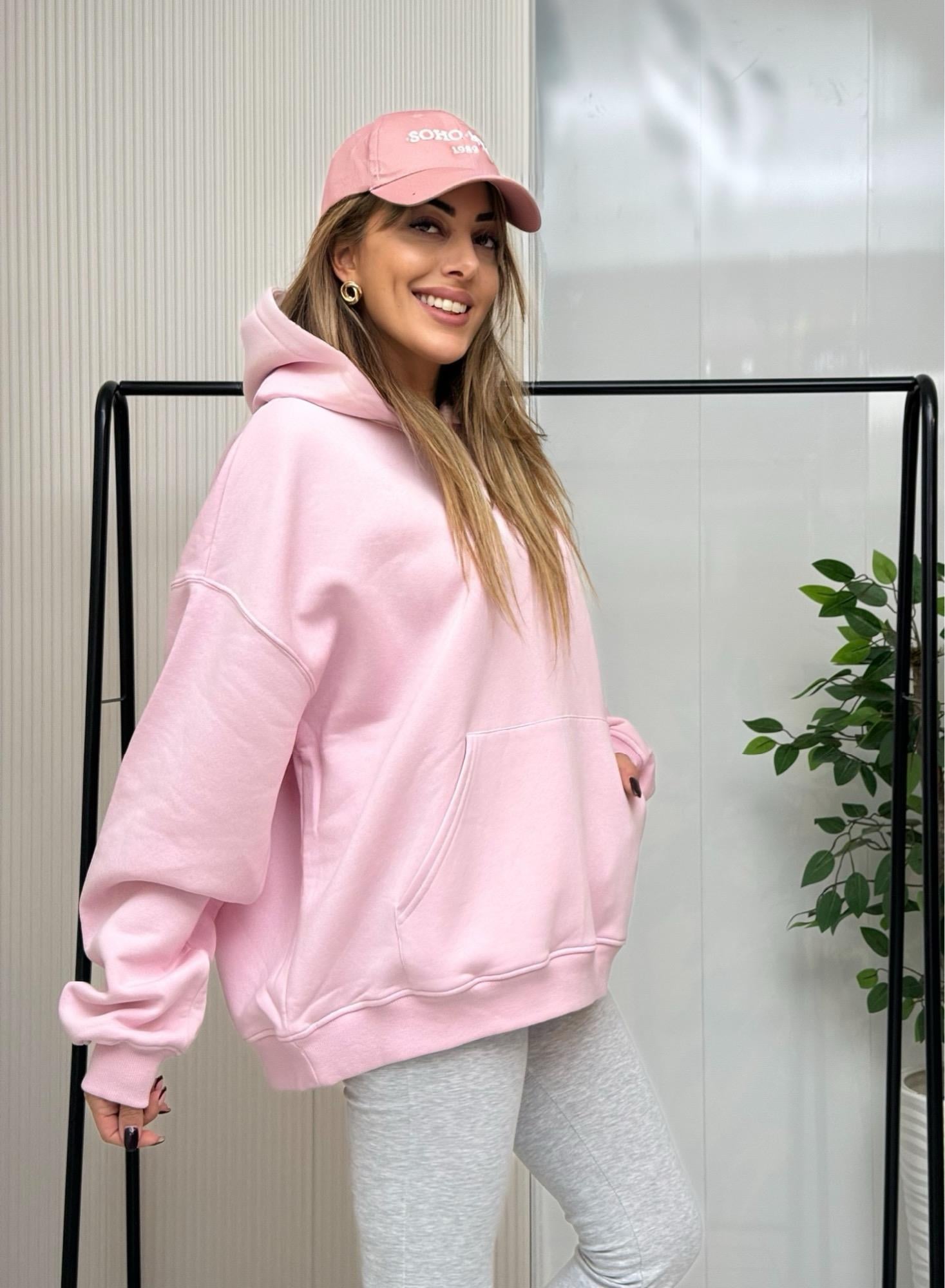 Oversize Şeker Pembesi Kapşonlu SweatshirtYeni Gelenler ModayOversize Şeker Pembesi Kapşonlu Sweatshirt