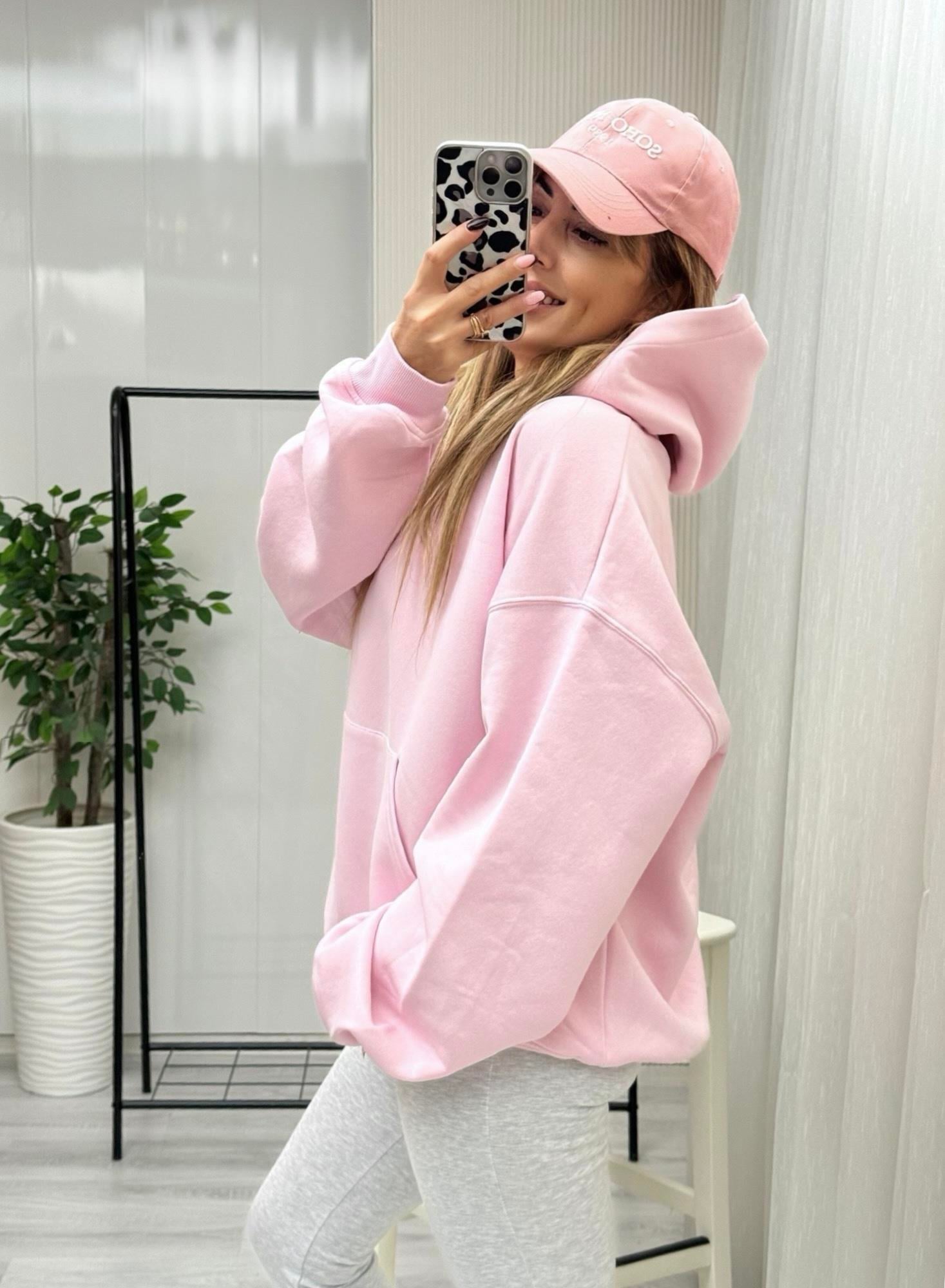 Oversize Şeker Pembesi Kapşonlu SweatshirtYeni Gelenler ModayOversize Şeker Pembesi Kapşonlu Sweatshirt