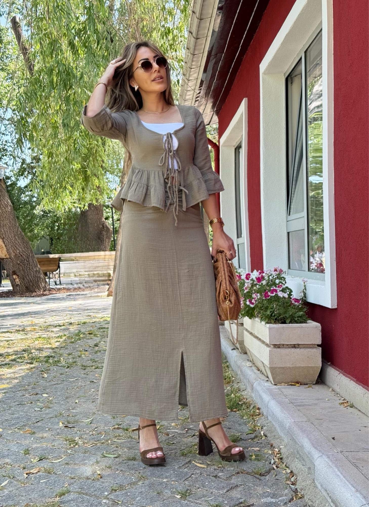 Premium Büzgülü Haki Müslin EtekYeni Gelenler ModayPremium Büzgülü Haki Müslin Etek