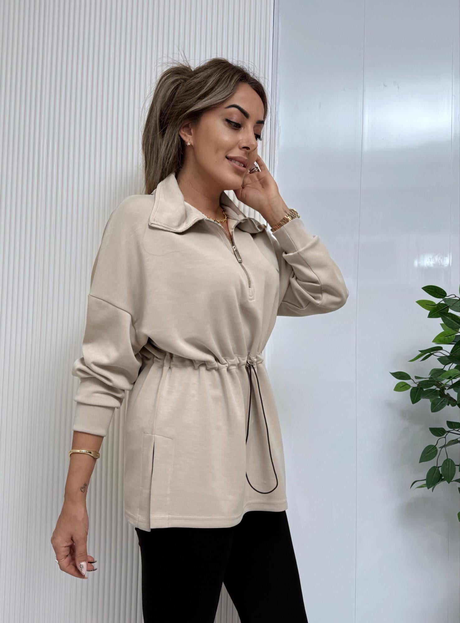 Premium Dik Yaka Taş Oys SweatYeni Gelenler ModayPremium Dik Yaka Taş Oys Sweat