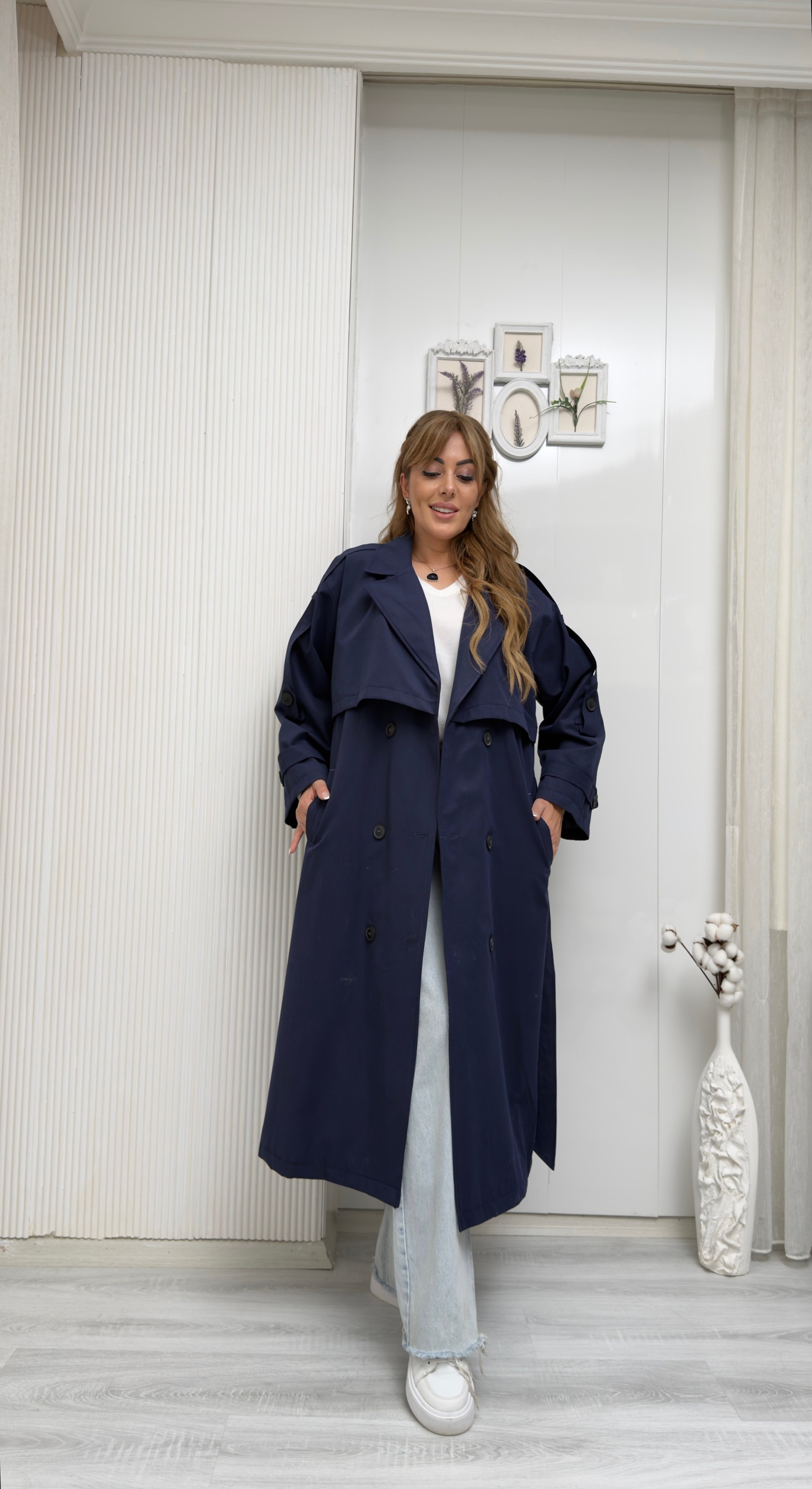 Premium Pelerinli Lacivert Uzun TrençkotMODAYBUTİKPremium Pelerinli Lacivert Uzun Trençkot