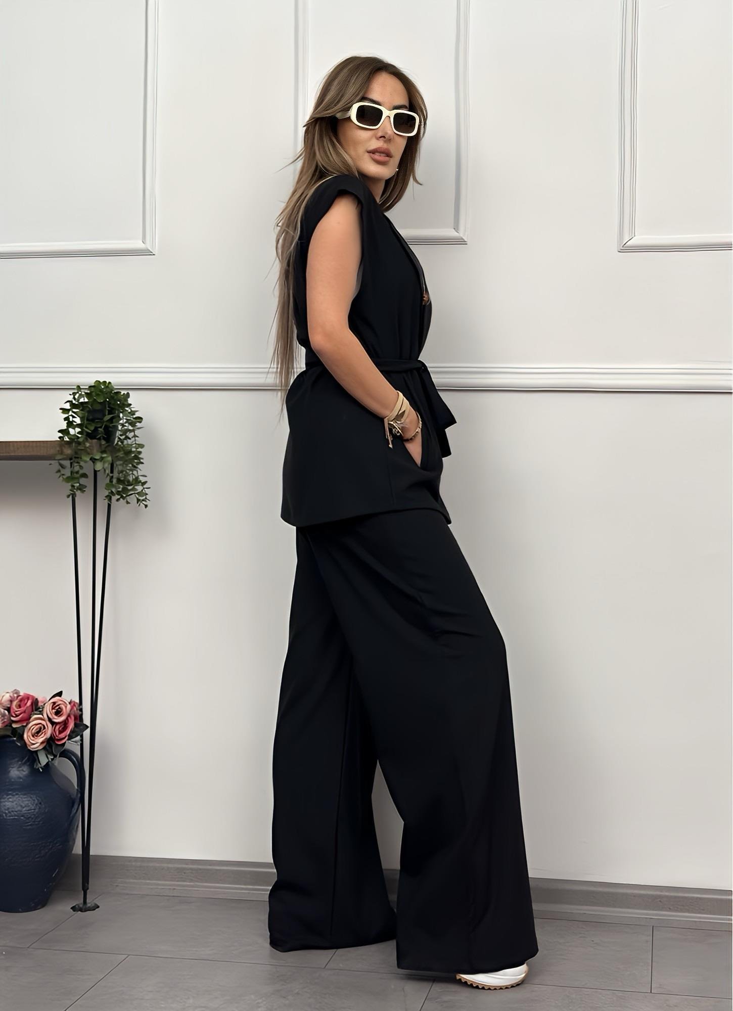 Premium Siyah Yelek Pantolon TakımYeni Gelenler ModayPremium Siyah Yelek Pantolon Takım