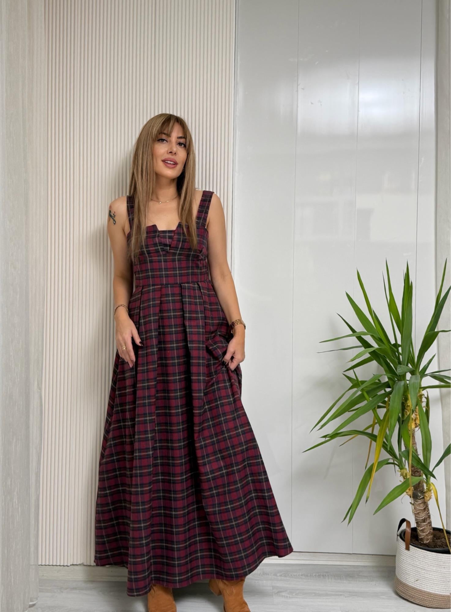 Vera Maxi Bordo ElbiseYeni Gelenler ModayVera Maxi Bordo Elbise