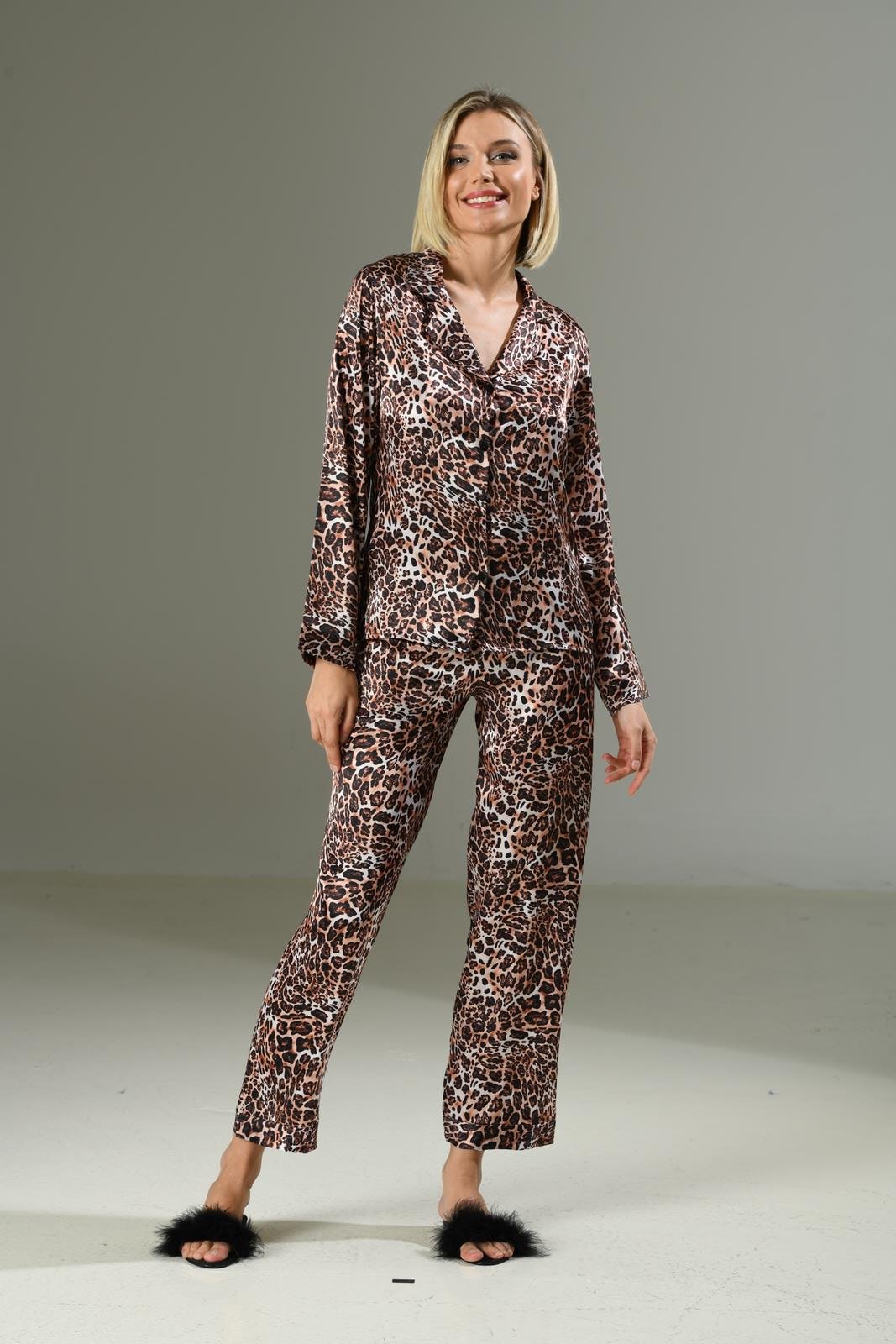 Aria's Closet Leopar Desen Yumuşak Dokulu Saten Gecelik Takımı 