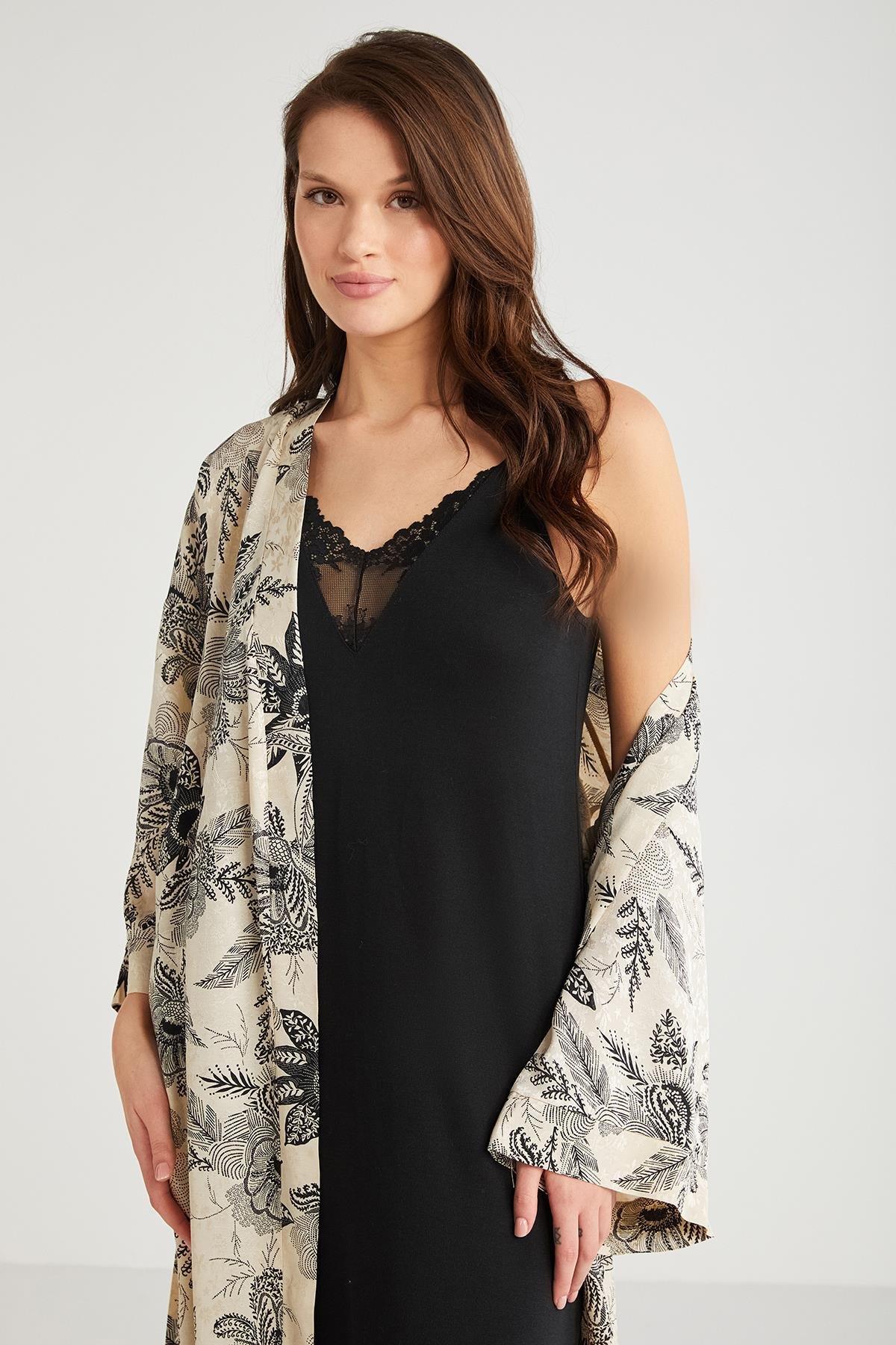 Penye Mood %100  Viskon Çiçek Desen 2'li Sabahlık Gecelik Takımı