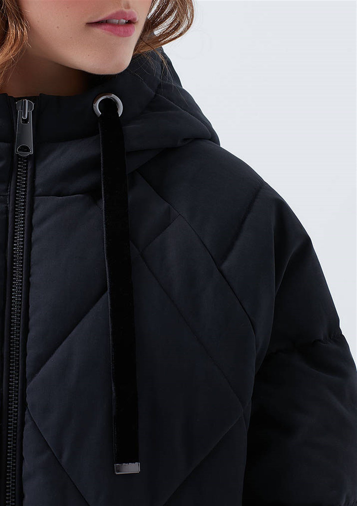 Mavi Kapüşonlu Siyah Kadın Mont 110686-900 | Urban One