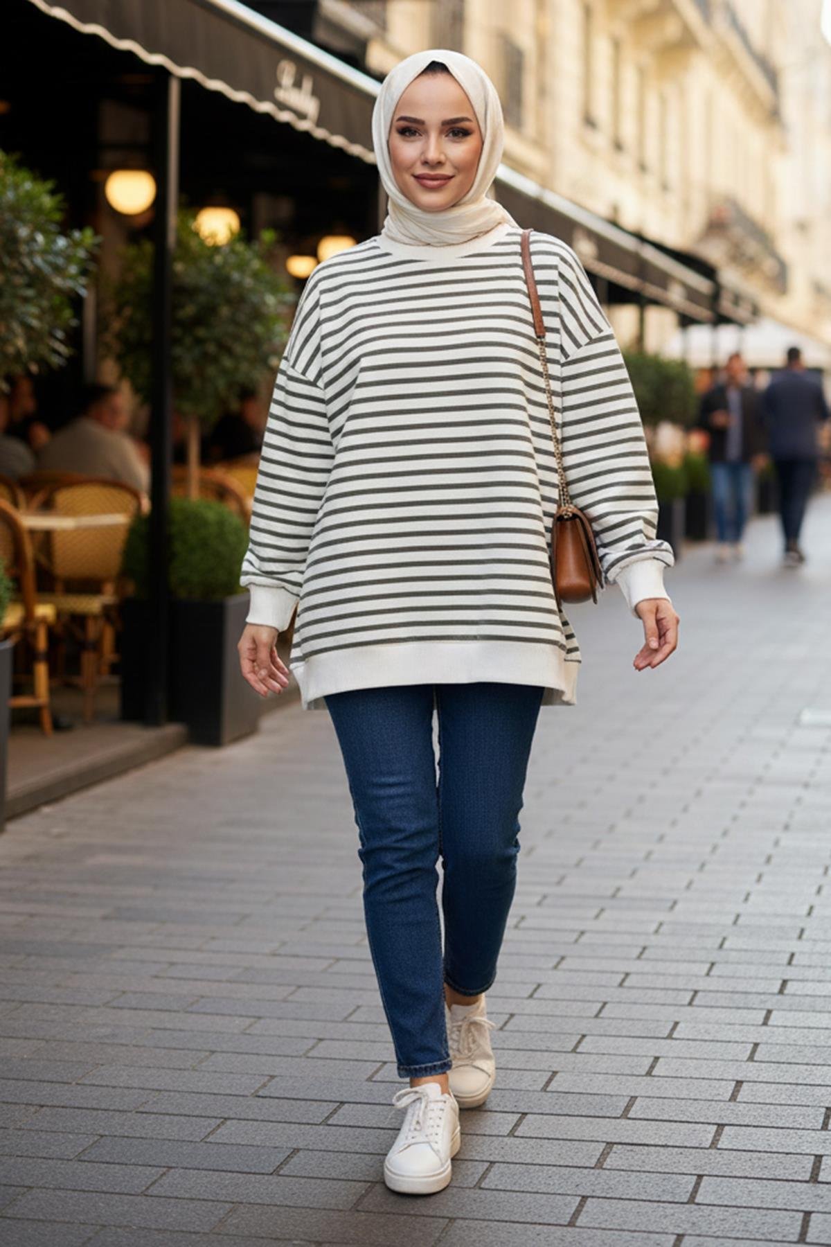 Bisiklet Yaka Çizgili Basic Uzun Kol Sweatshirt 3030 Haki
