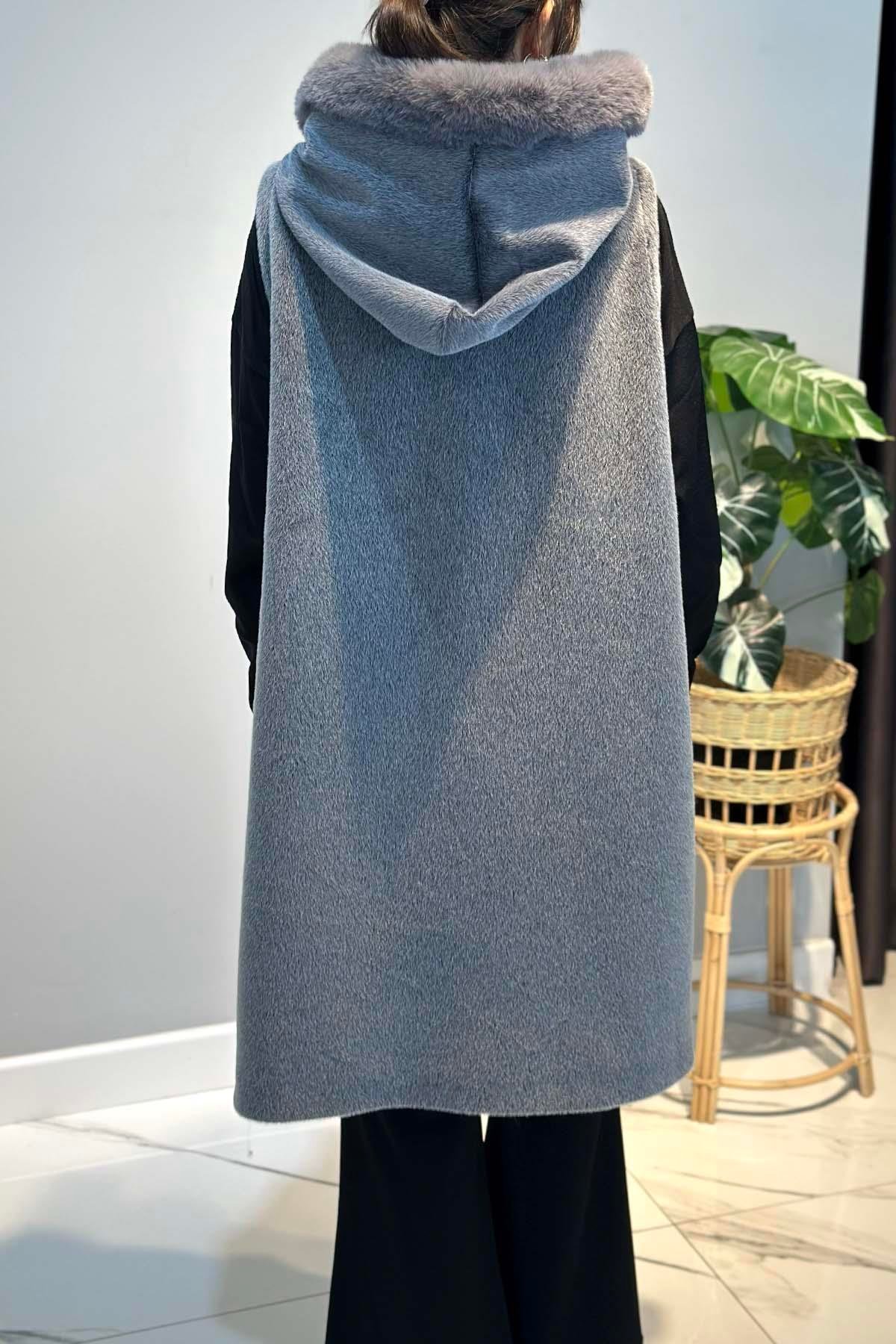 Büyük Beden Kürk Detay Kapüşonlu Yelek 2595 Gri