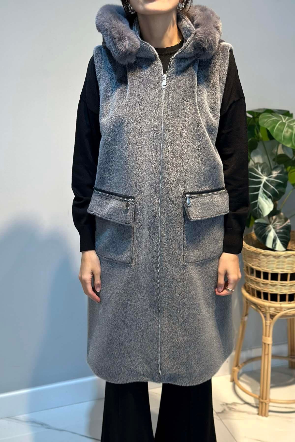 Büyük Beden Kürk Detay Kapüşonlu Yelek 2595 Gri