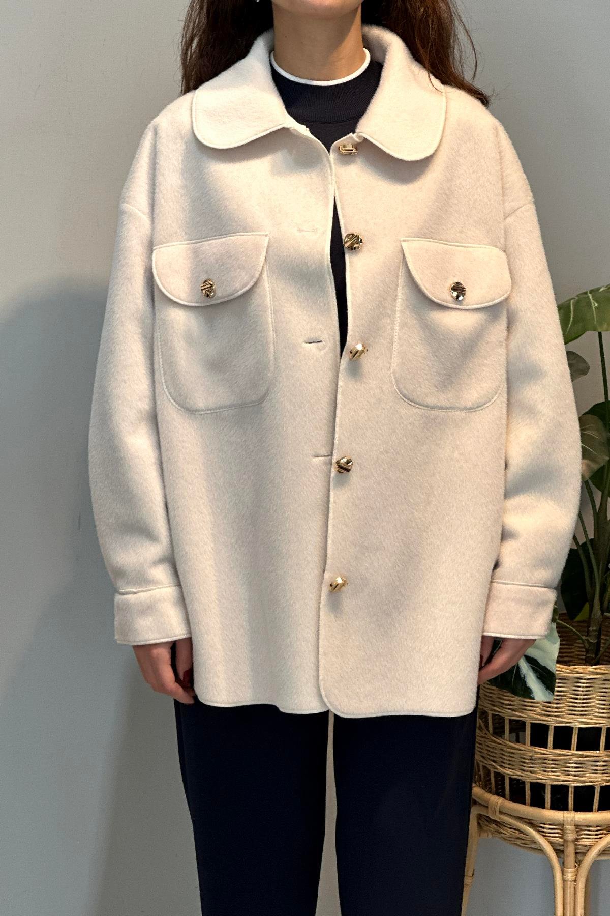 Cep ve Düğme Detaylı Ceket 35851 Ekru