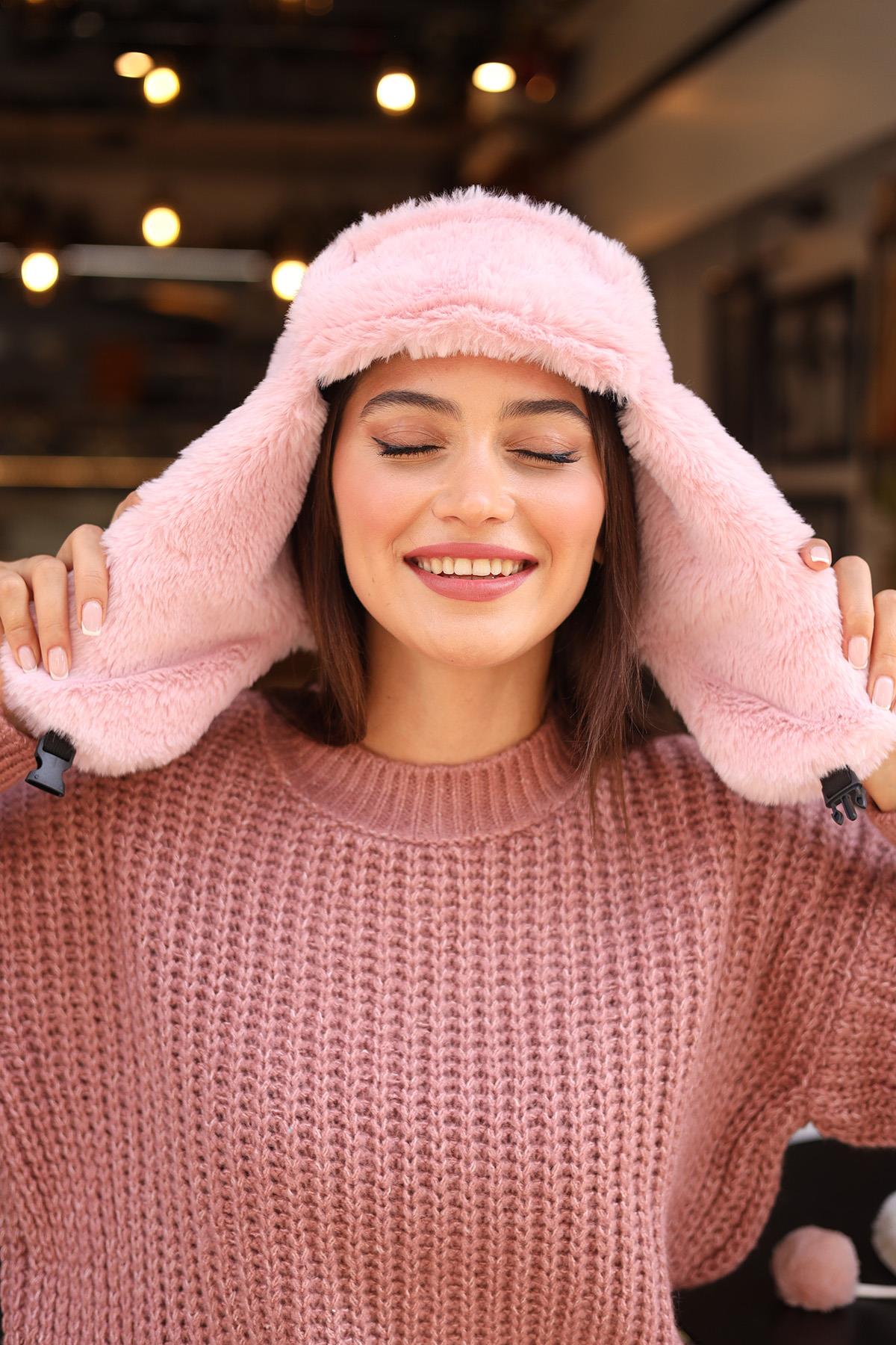 Çıtçıtlı Kürklü Kulaklıklı Peluş Bere Şapka RKŞ-03 Pudra