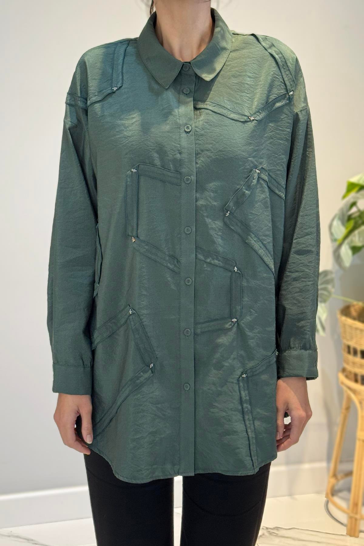 Düğme Detaylı Uzun Kol Dekoratif Dikişli Gömlek 6146 Zümrüt