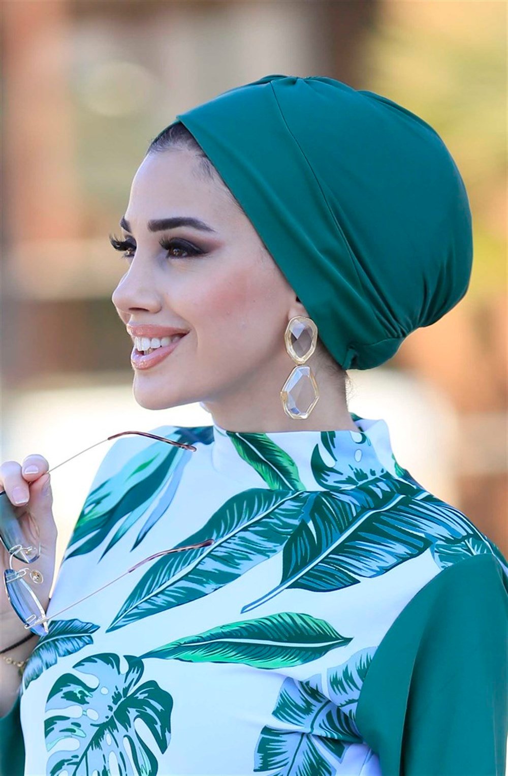 Düz Yeşil Çapraz Bone