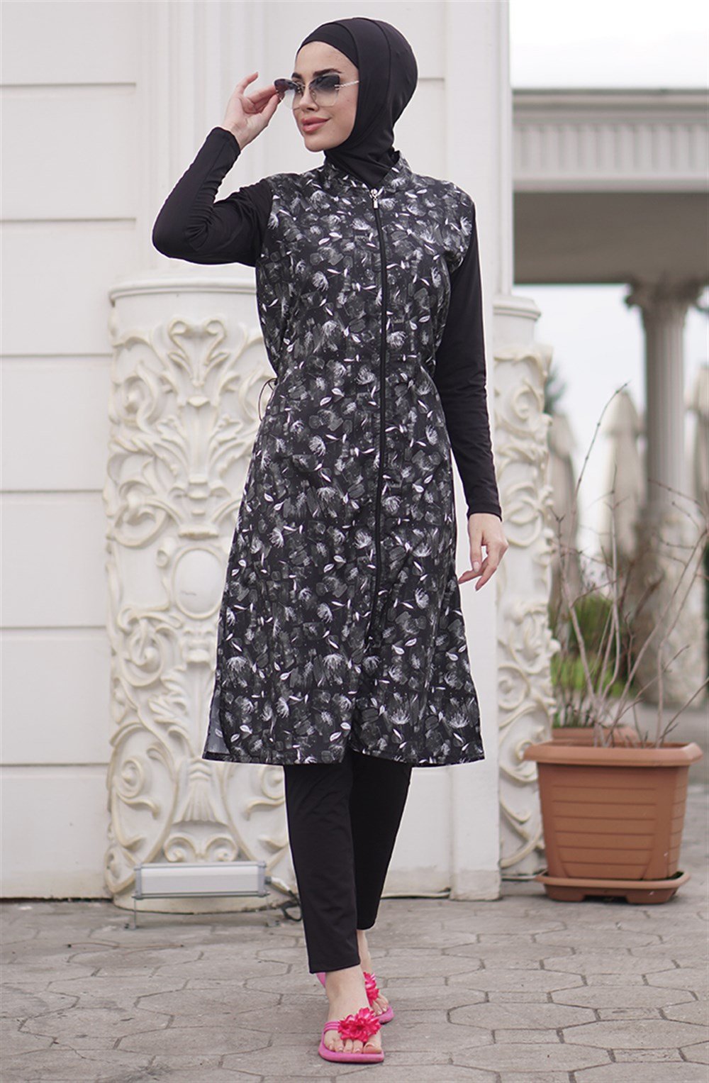 Emayo Tam Kapalı Tesettür Mayo Deniz Mayosu 2004 Çiğdem Beyaz Siyah